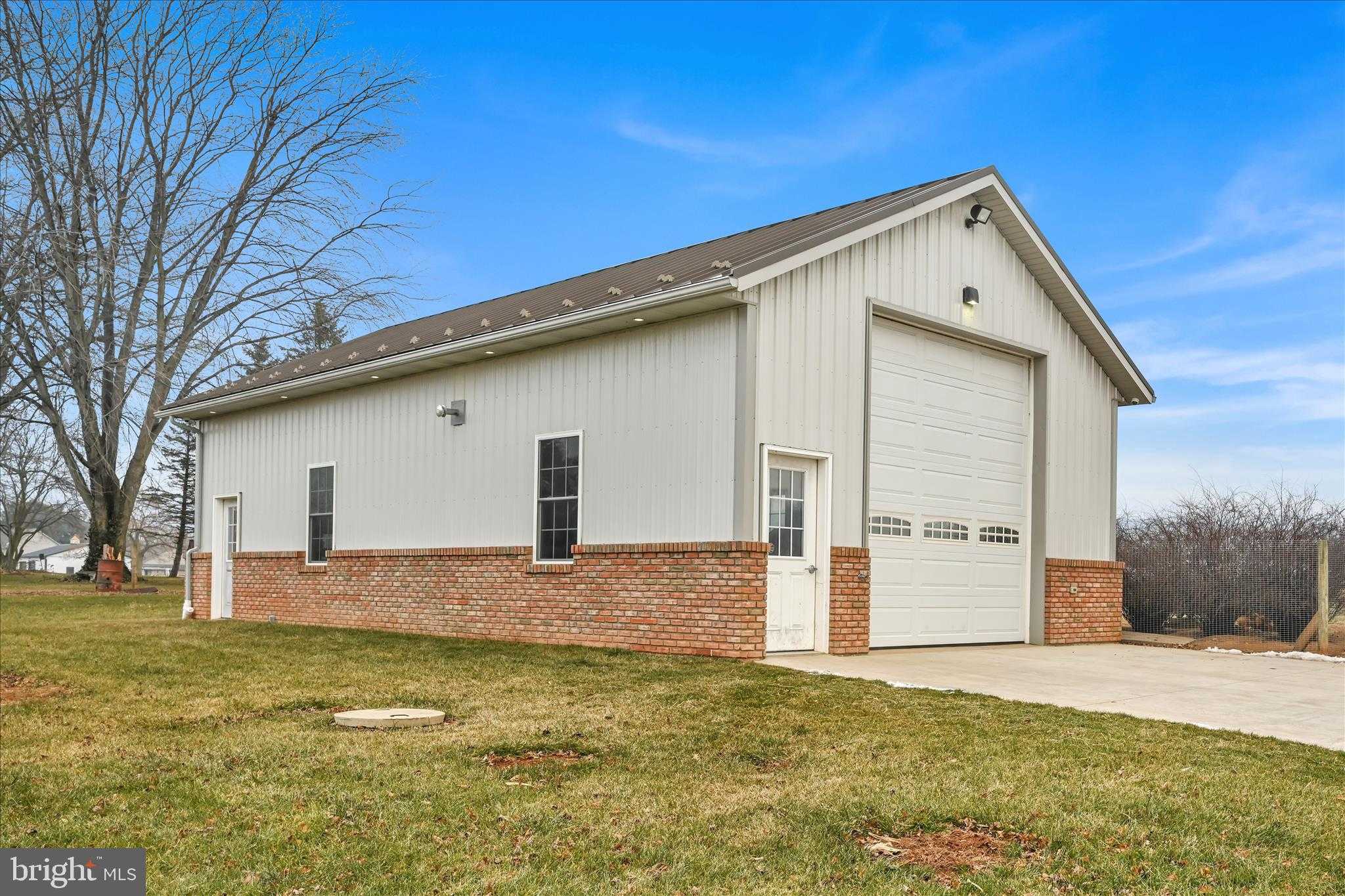 740 S Cocalico Rd photo 46