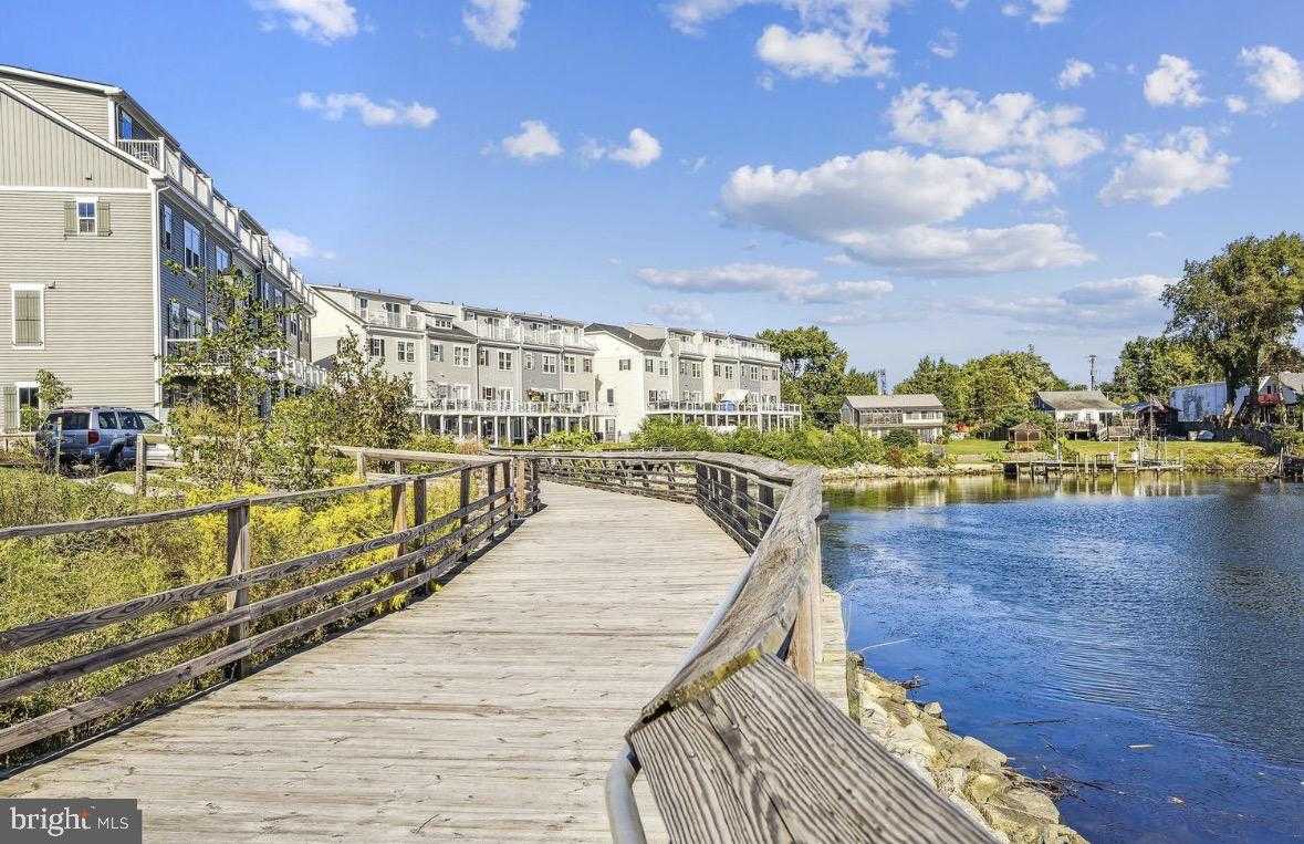 8229 Seaworthy Way photo 39