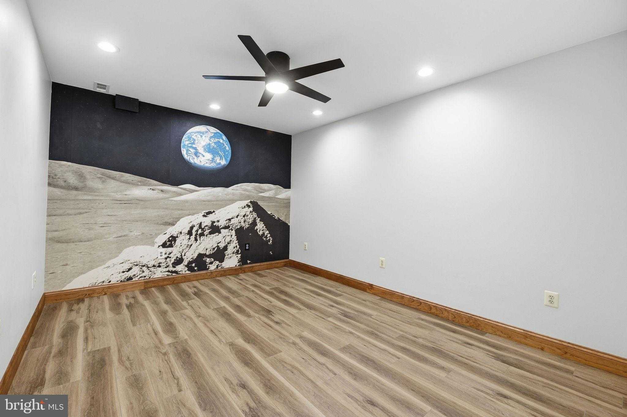 3000 Whispering Dr photo 55