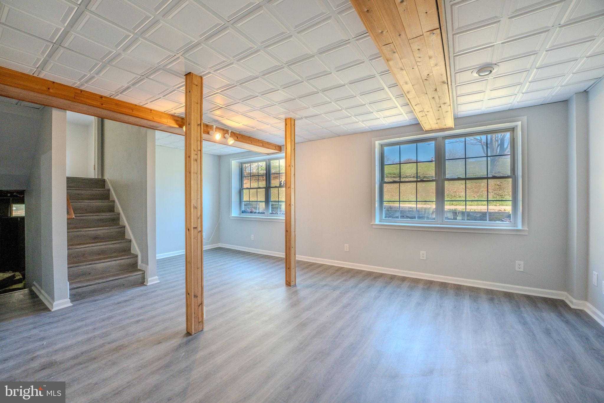 1460 Allen Way photo 26