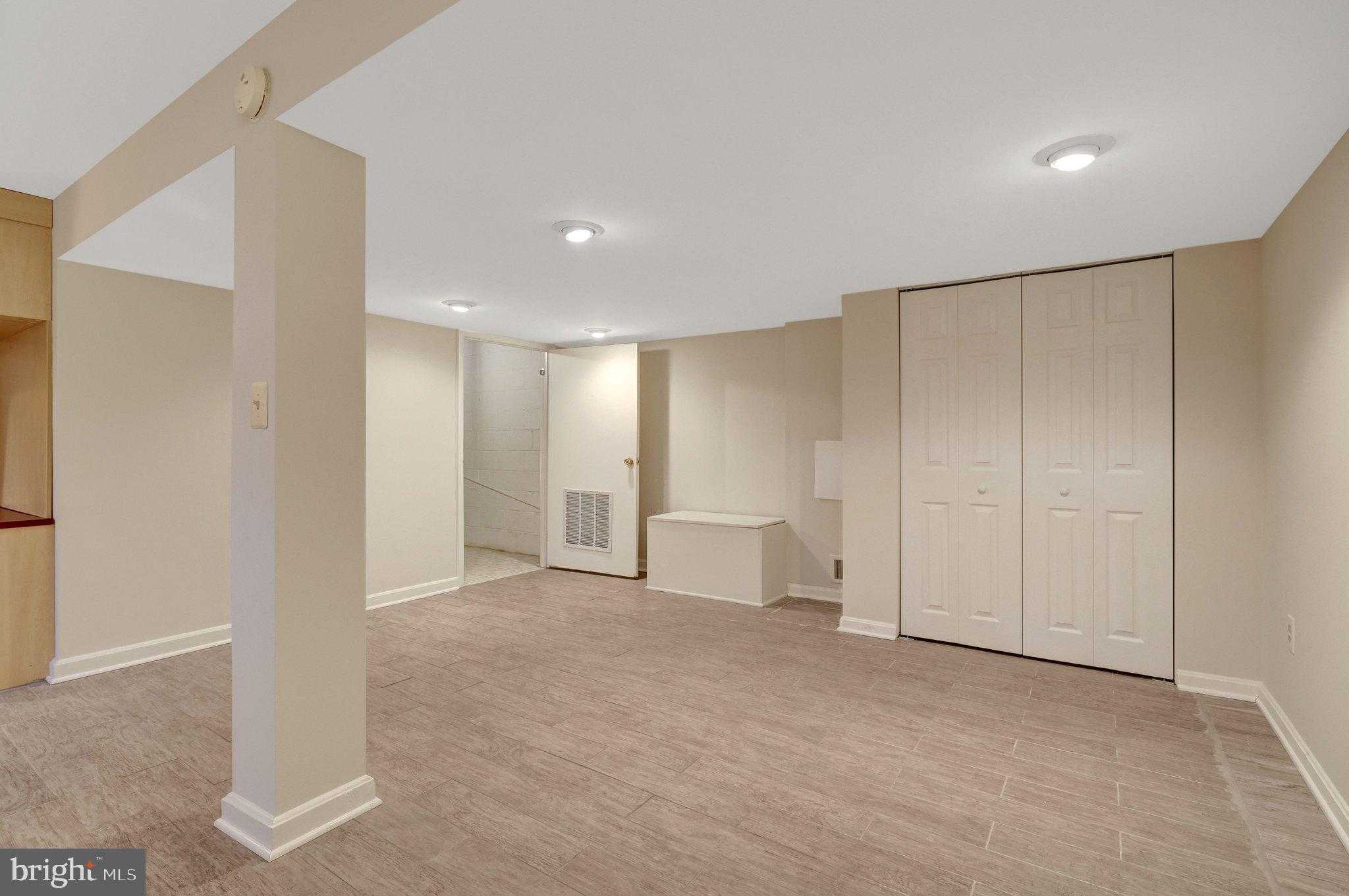 9127 Southwick St photo 62