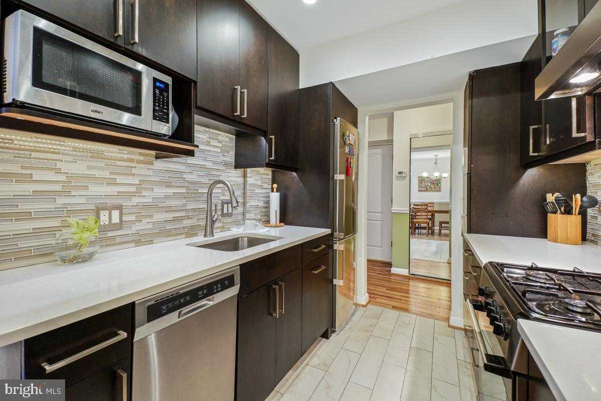 4970 Battery Ln Unit 208 photo 7