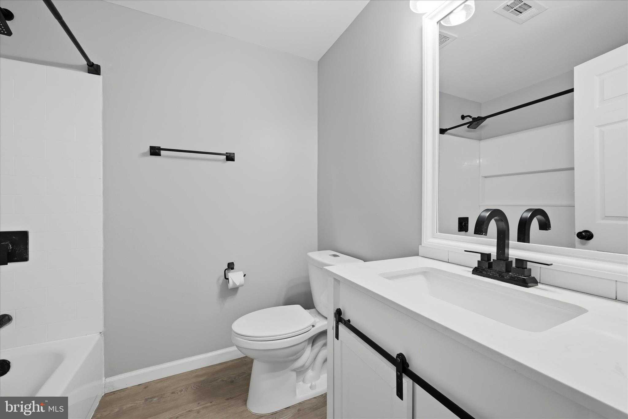 248 Tickseed CT photo 39