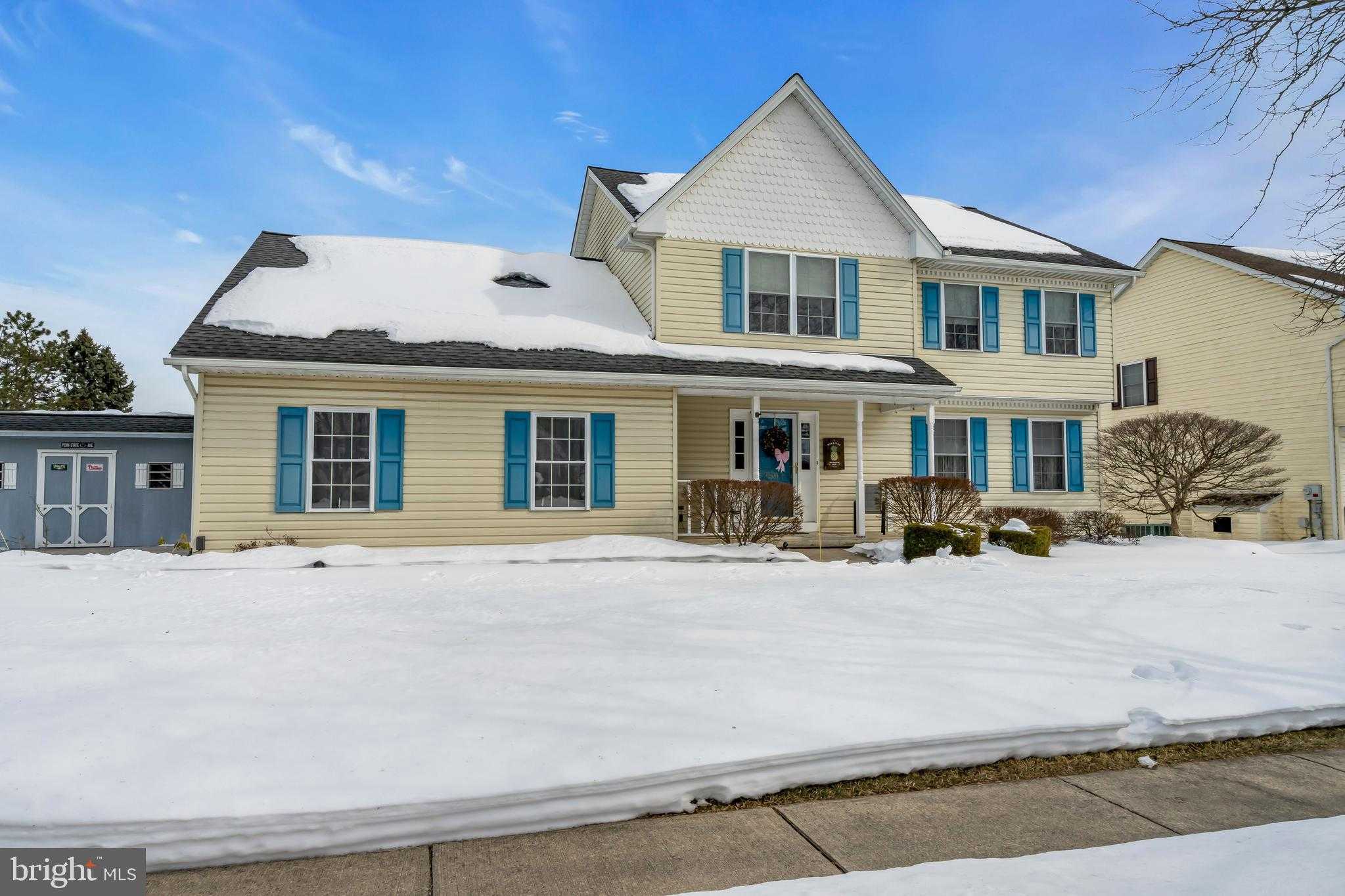 2593 Halleck Dr photo 6