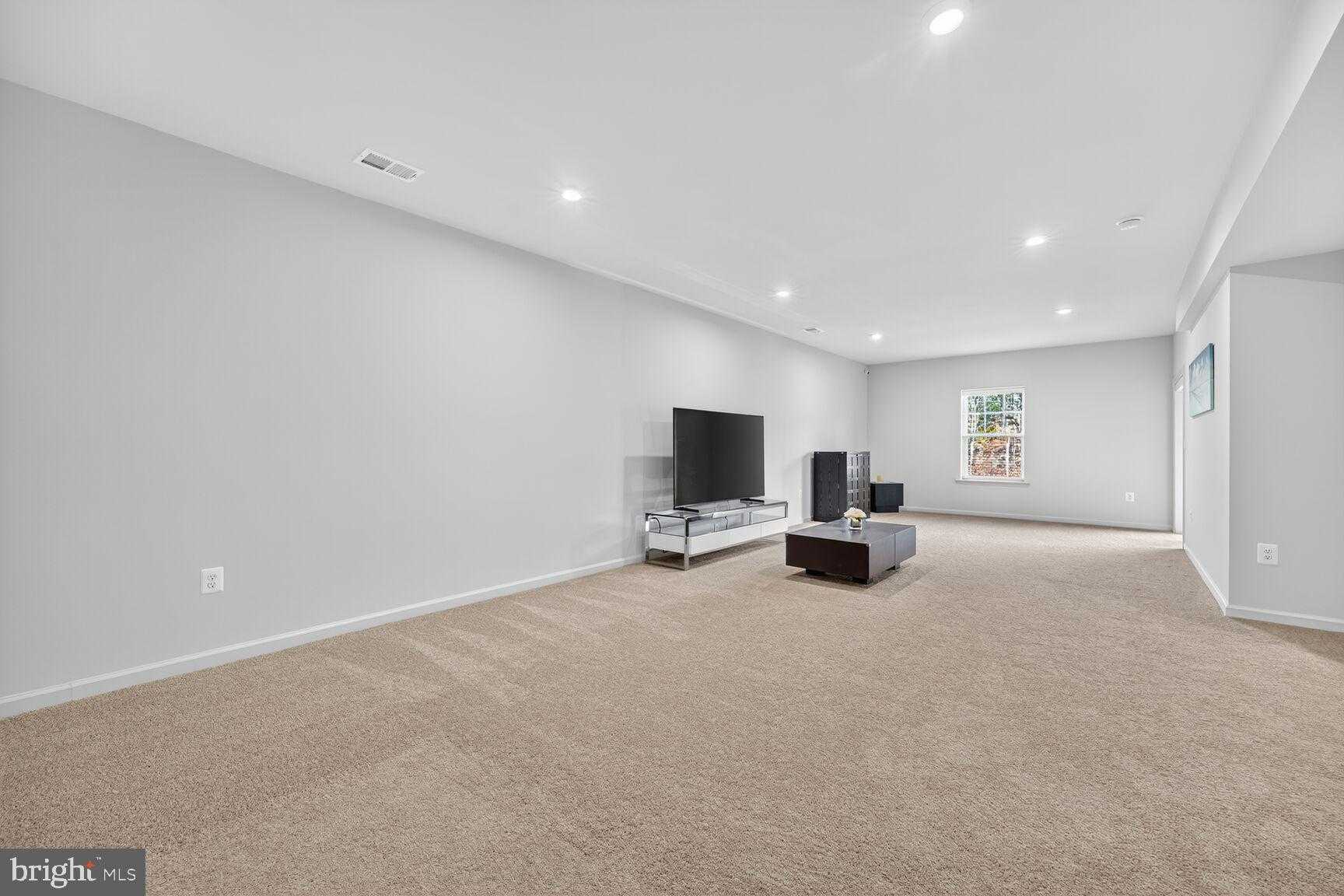 17945 Woods Overlook Dr photo 82