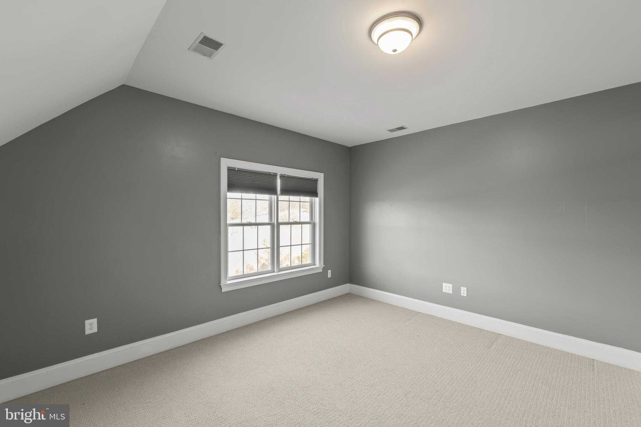 180 Isaac Dr photo 49