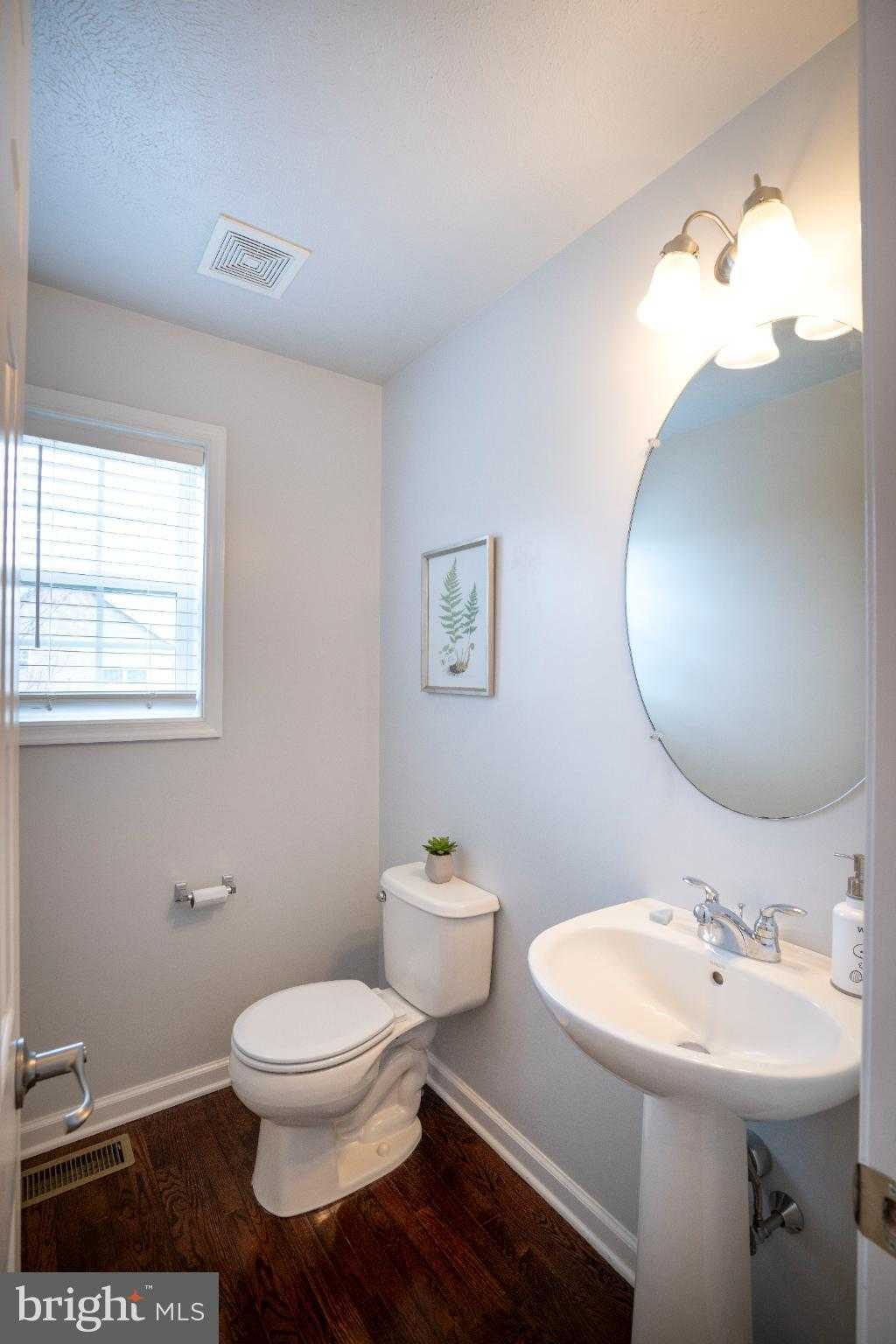 2414 Prairie Rose Ln photo 20