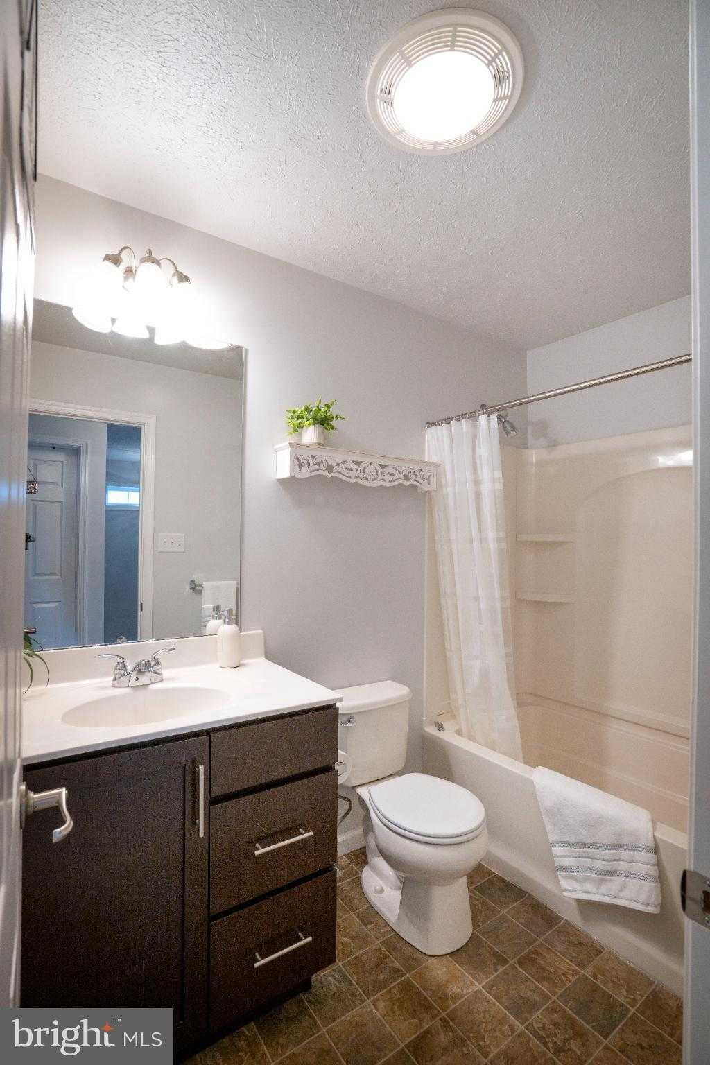 2414 Prairie Rose Ln photo 38