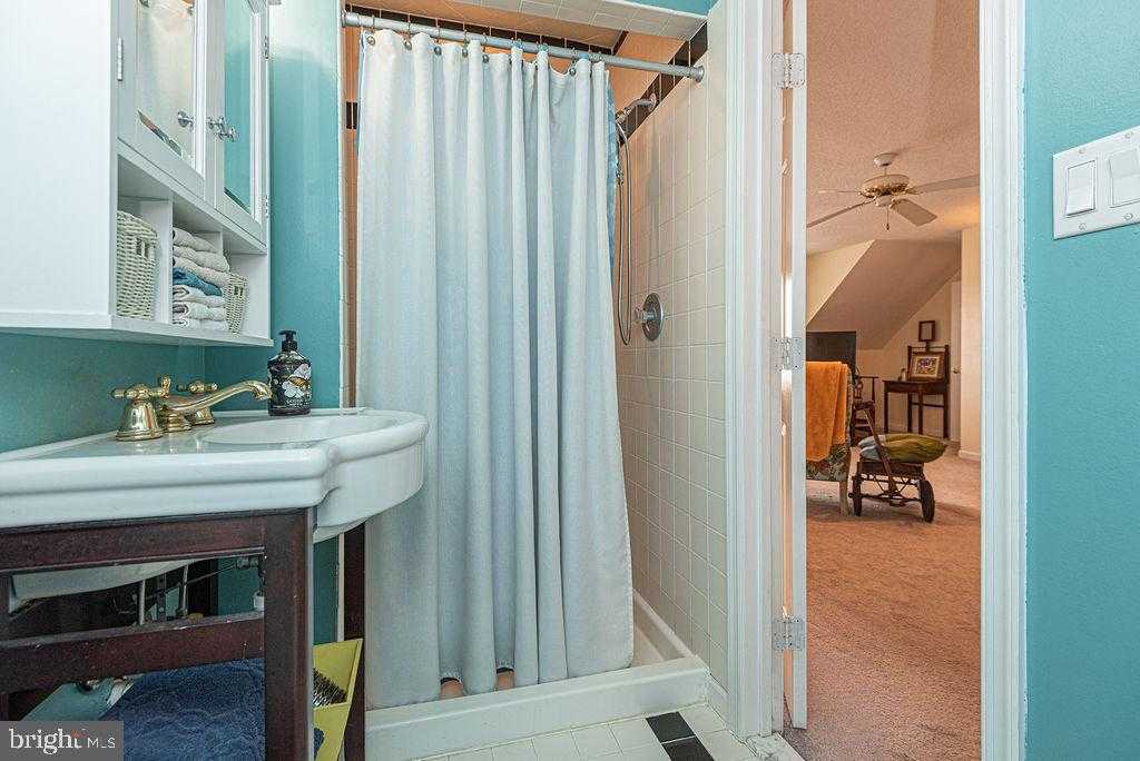 11 Mallard Dr W photo 78