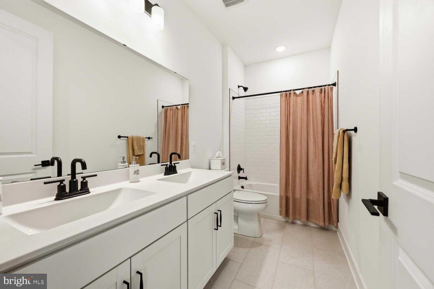 266 Peregrine Dr photo 45