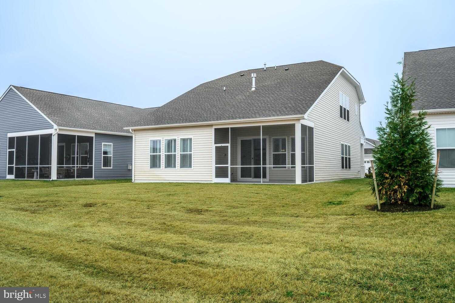 266 Peregrine Dr photo 5