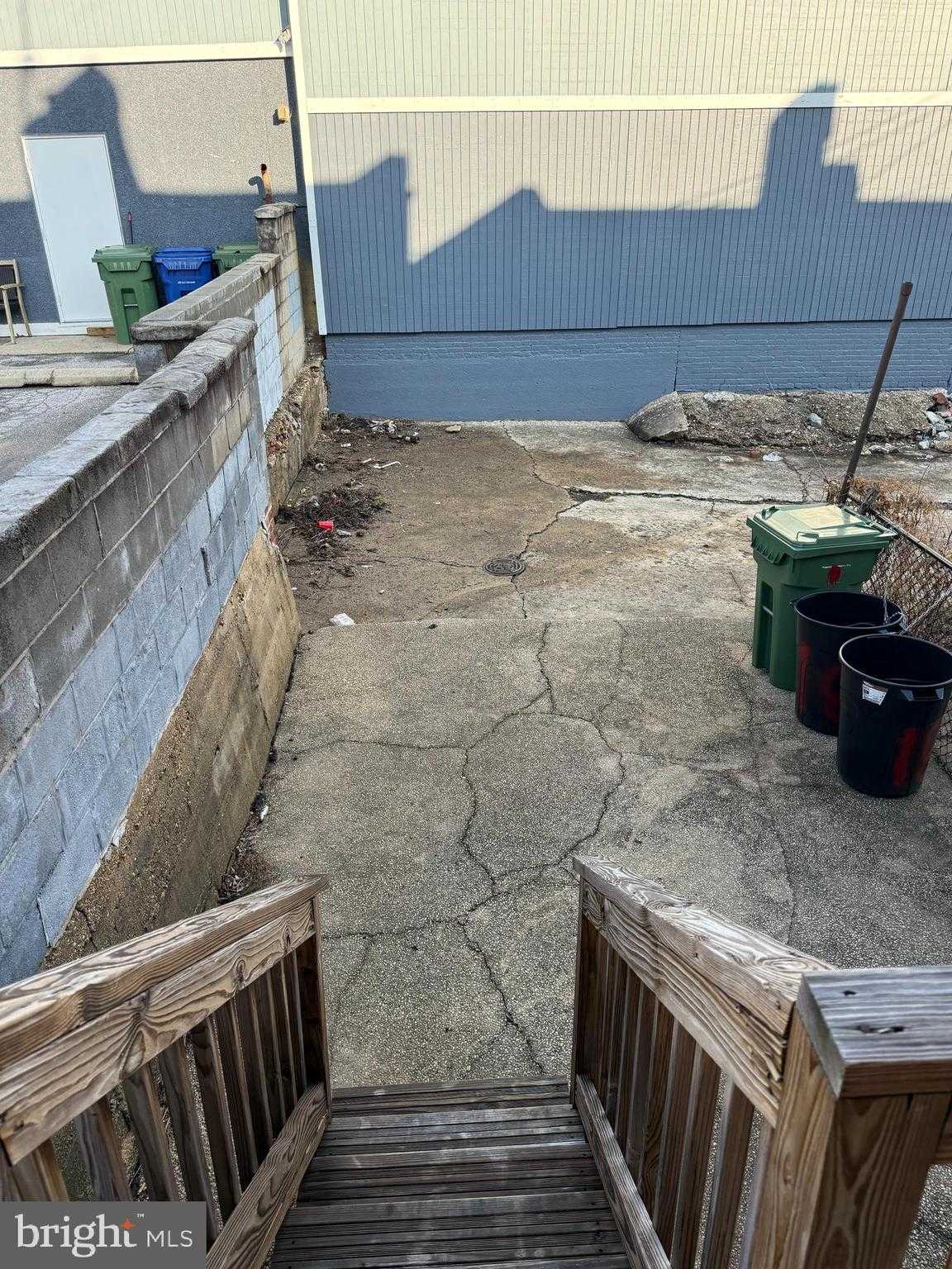 1819 N Smallwood St photo 4