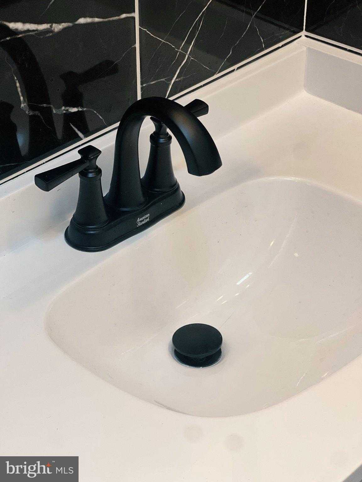 1152 S 53rd St photo 30