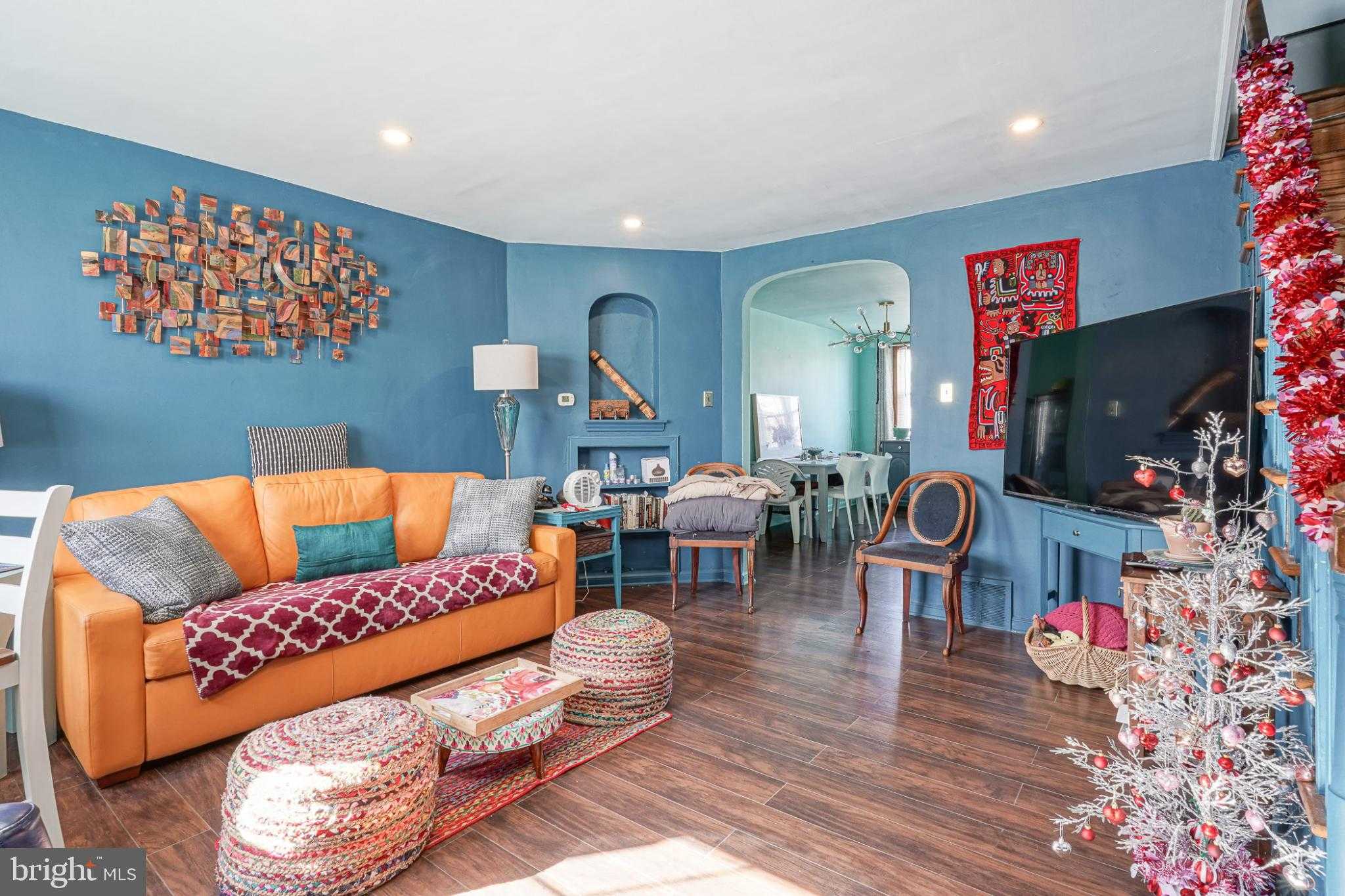 6336 Calvert St photo 4