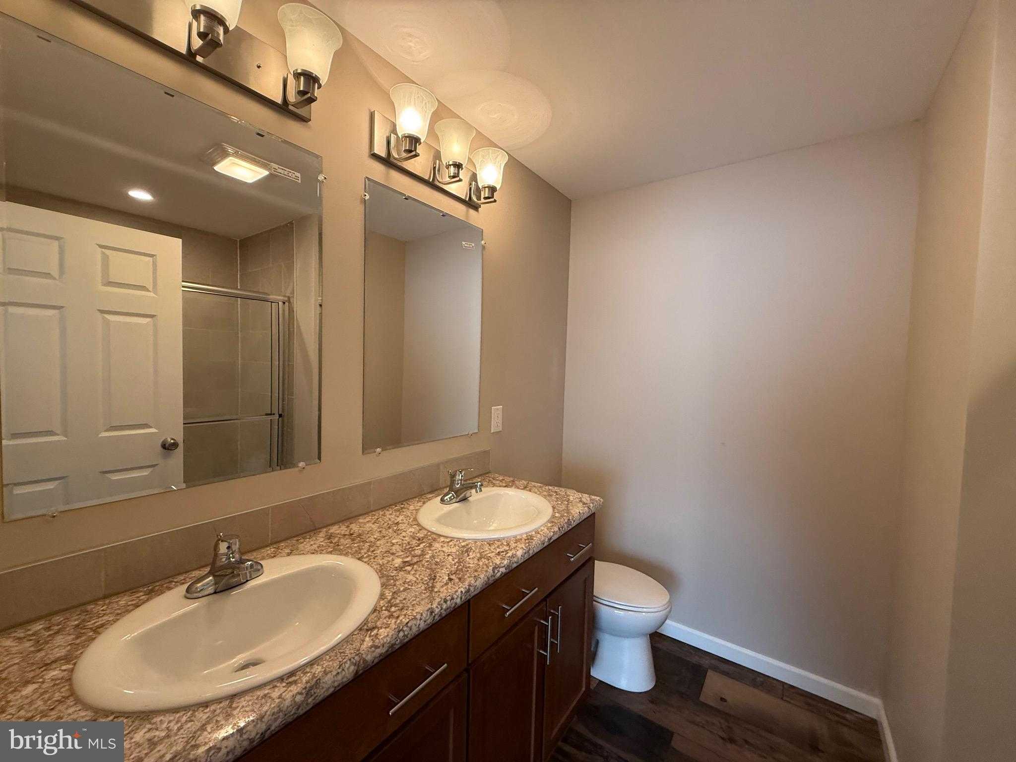 314 S Market St photo 15