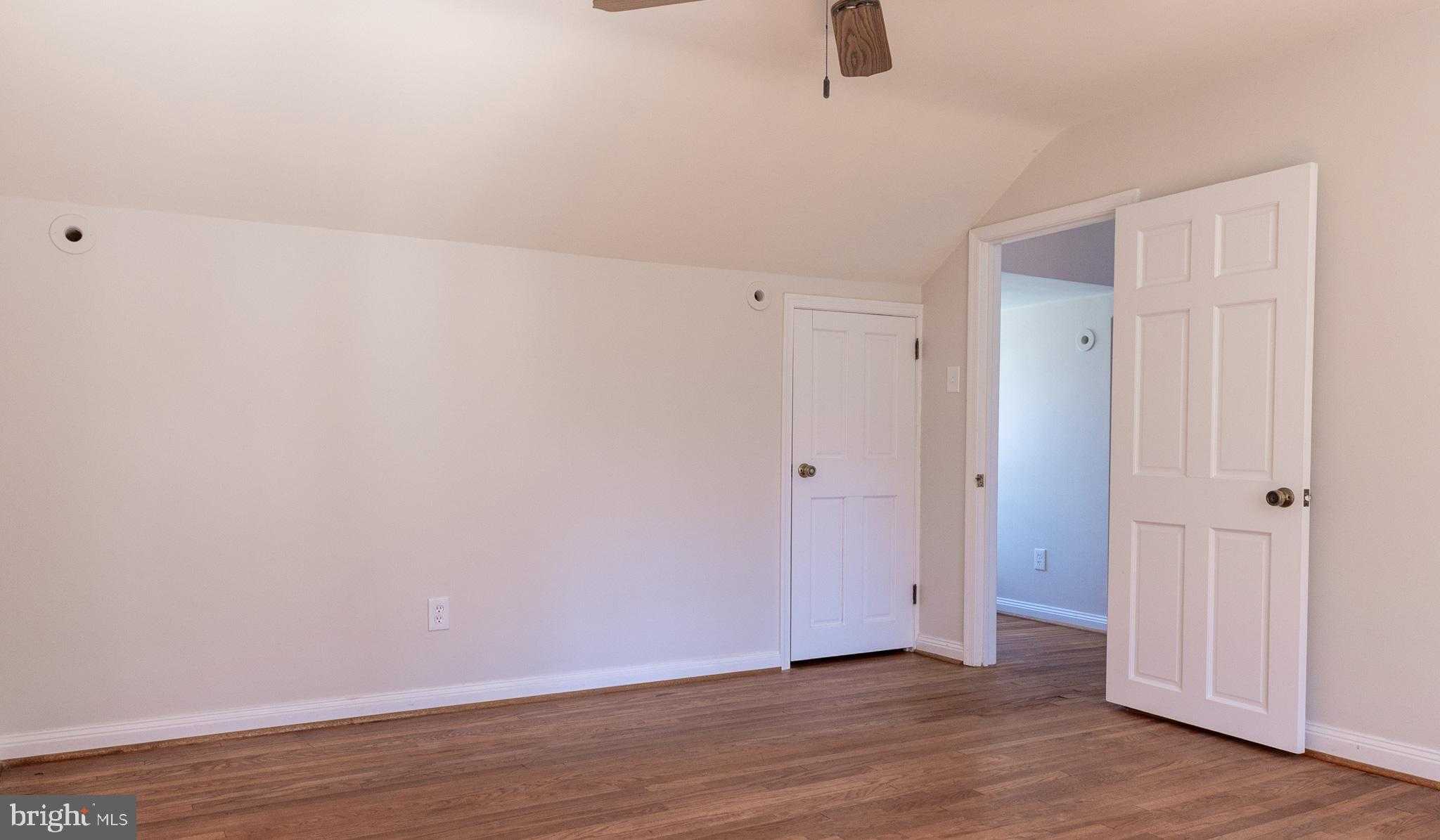 650 Timber Ln photo 37