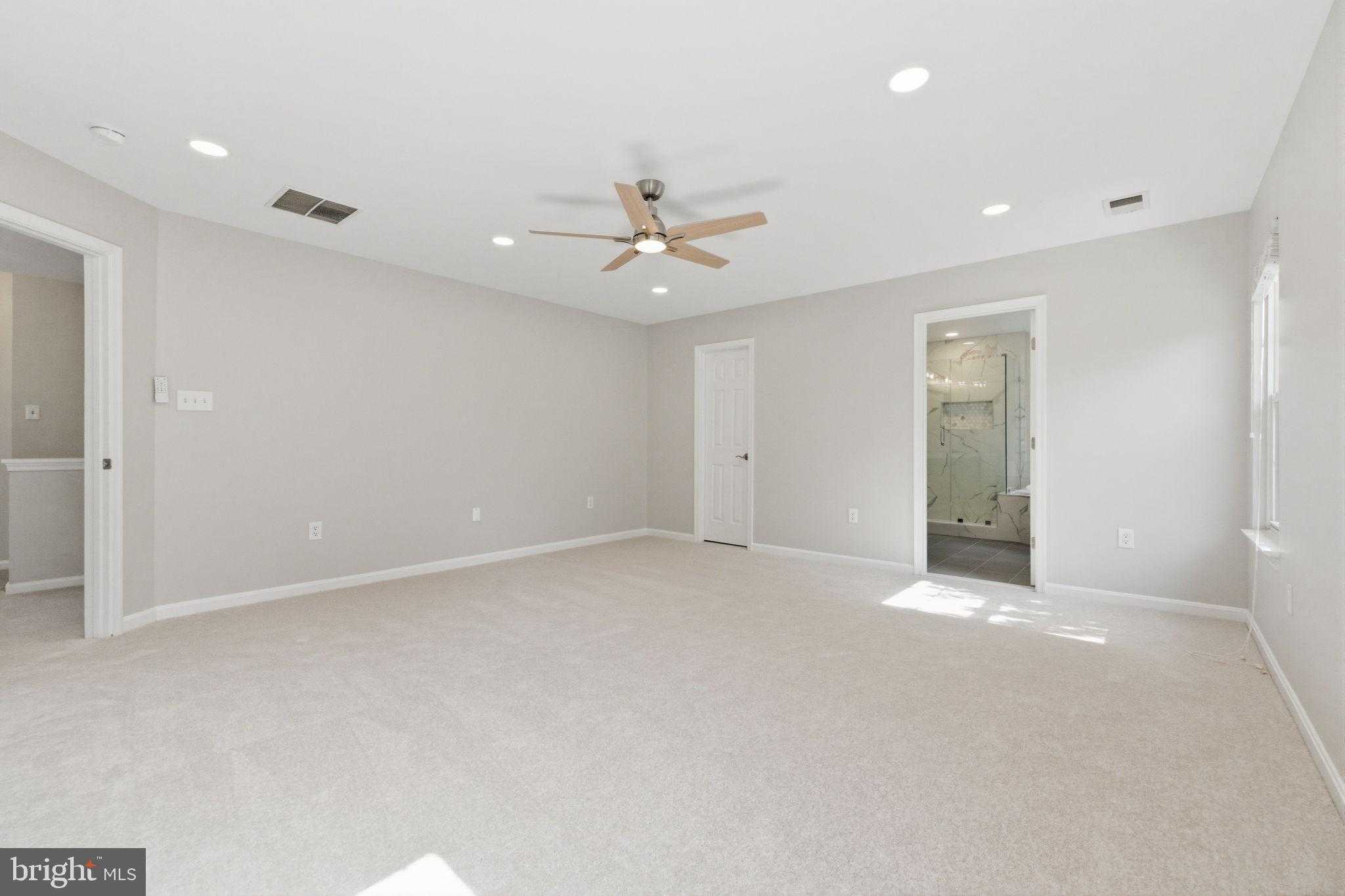 12103 Tamar CT photo 26