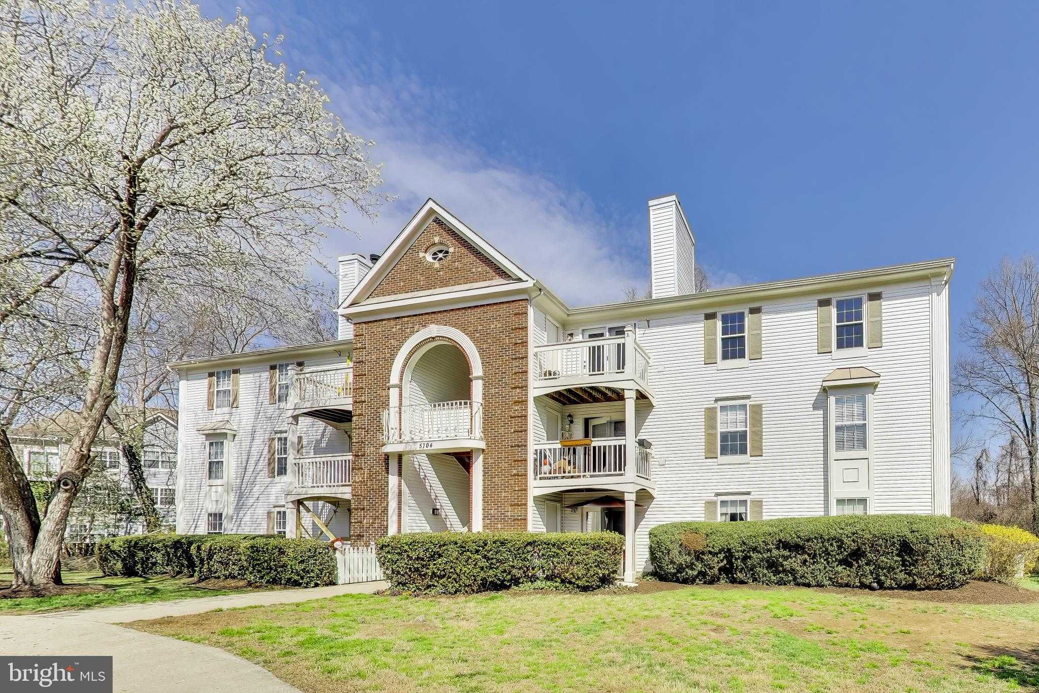 5704 Olde Mill CT Unit 144 photo 2