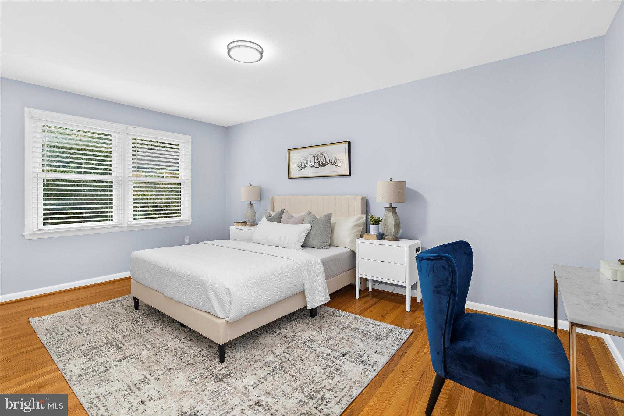 686 College Pkwy photo 20