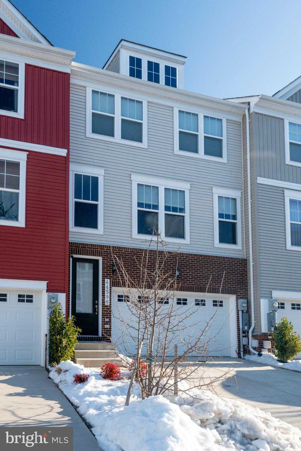 44596 Nolani Way photo 2