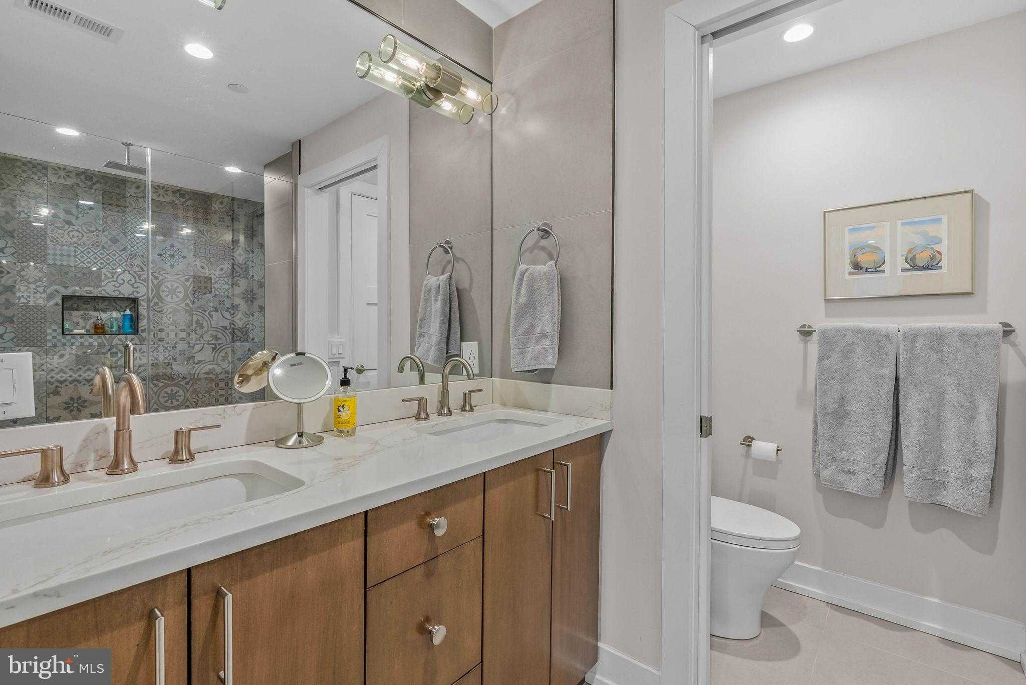 262 S 16th St Apt 4 photo 7