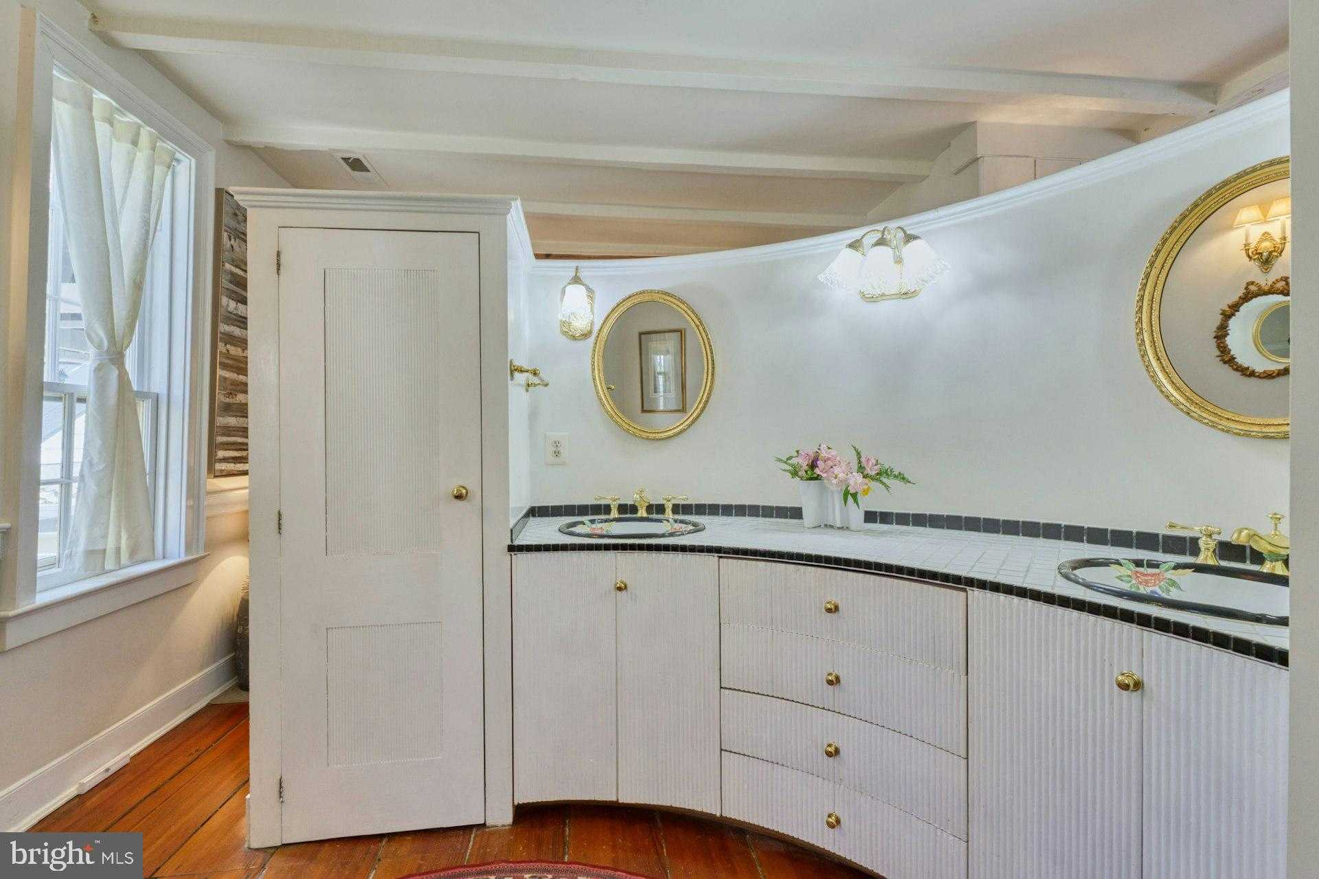 40162 Main St photo 36