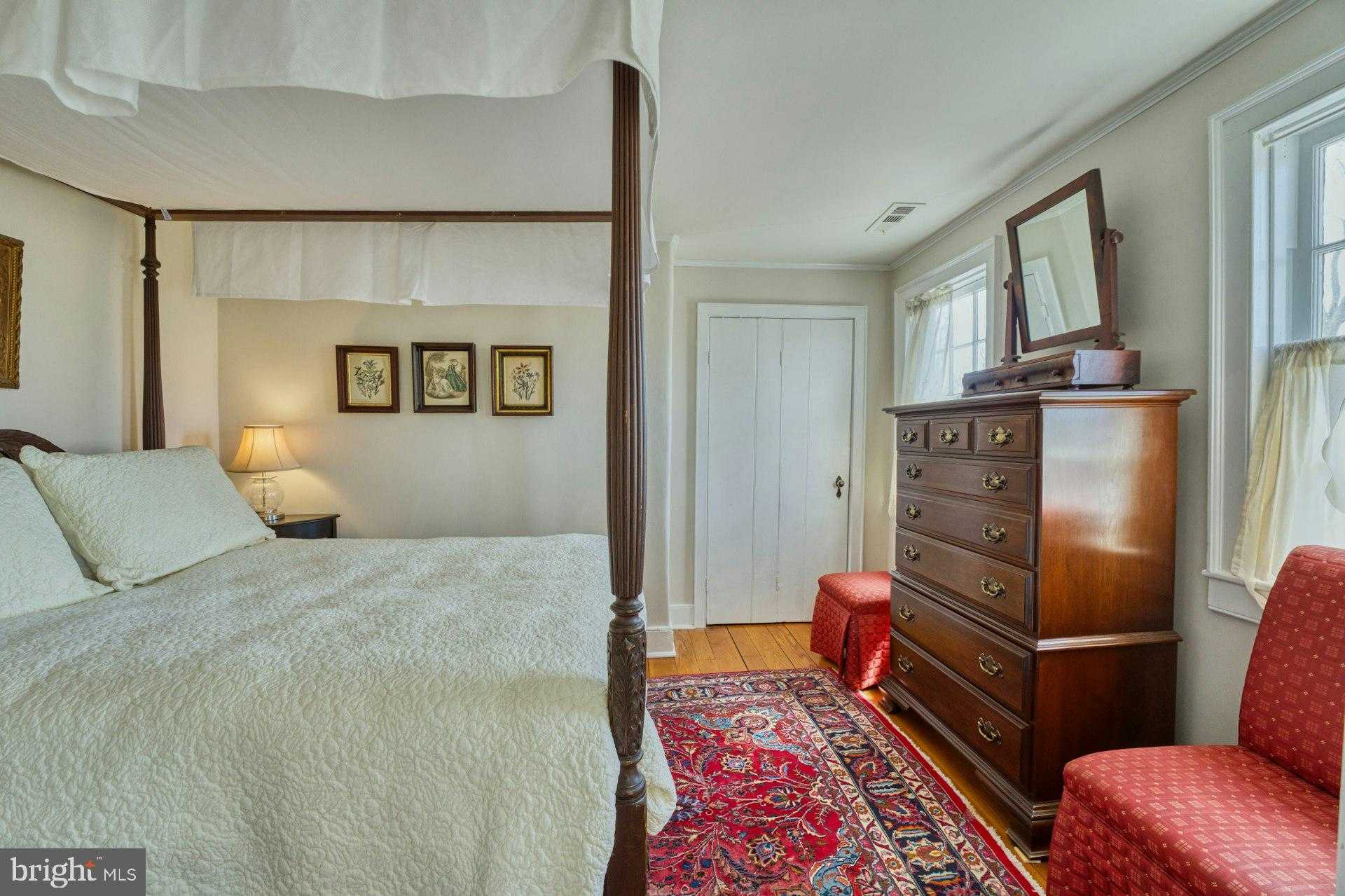 40162 Main St photo 41