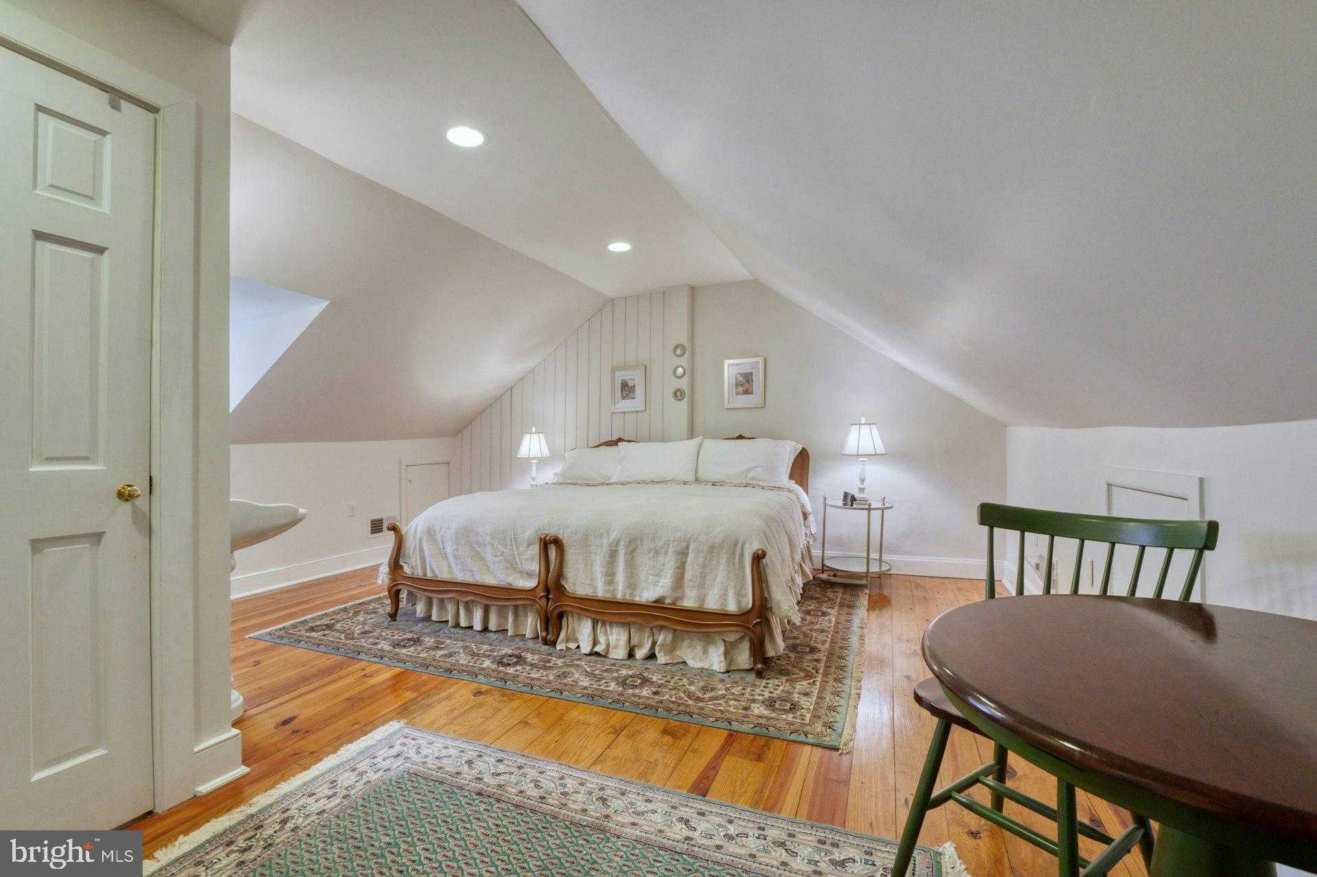 40162 Main St photo 46