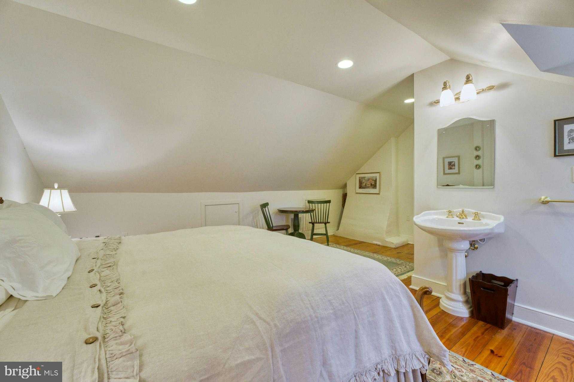 40162 Main St photo 48