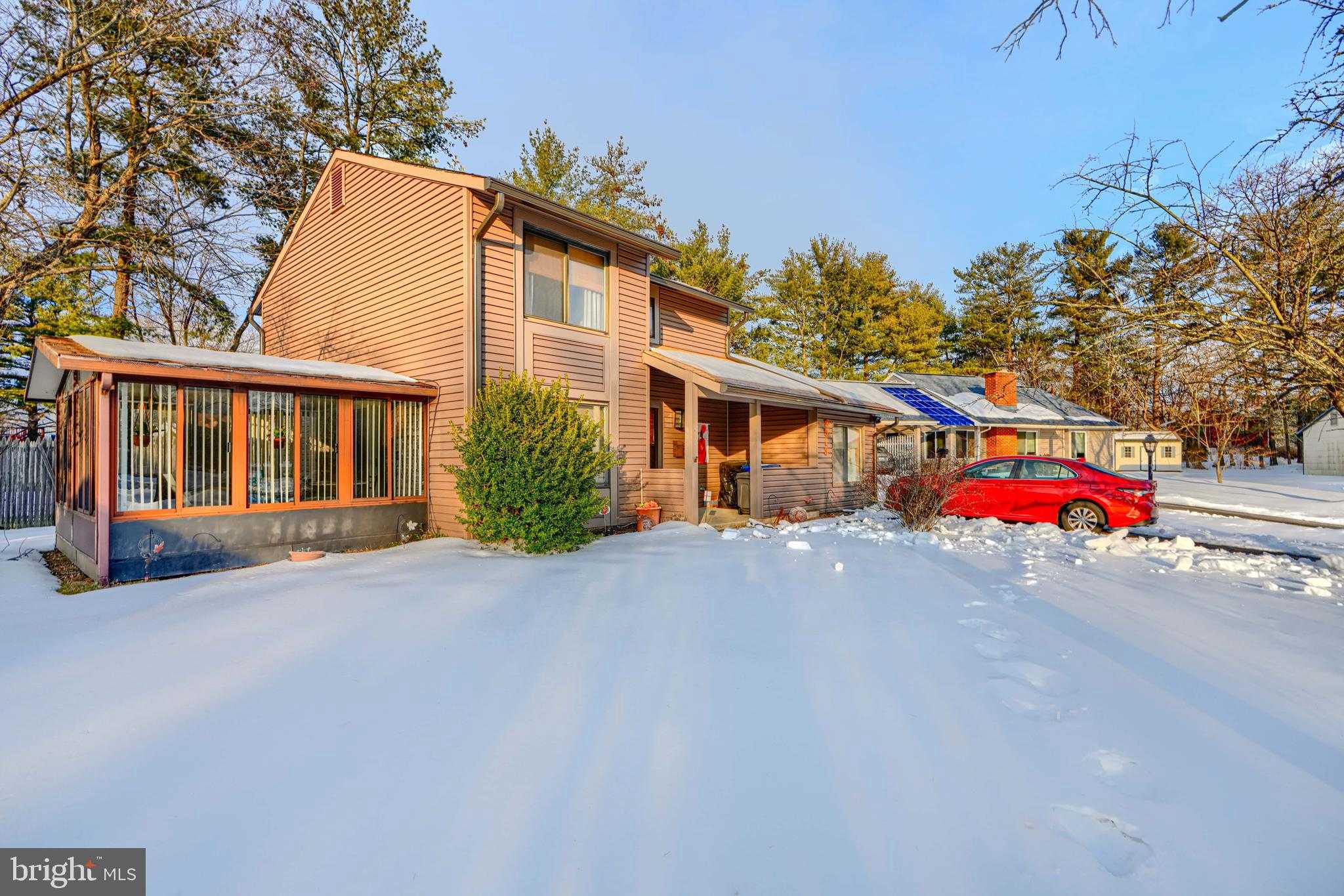 2513 Pittland Ln, Bowie