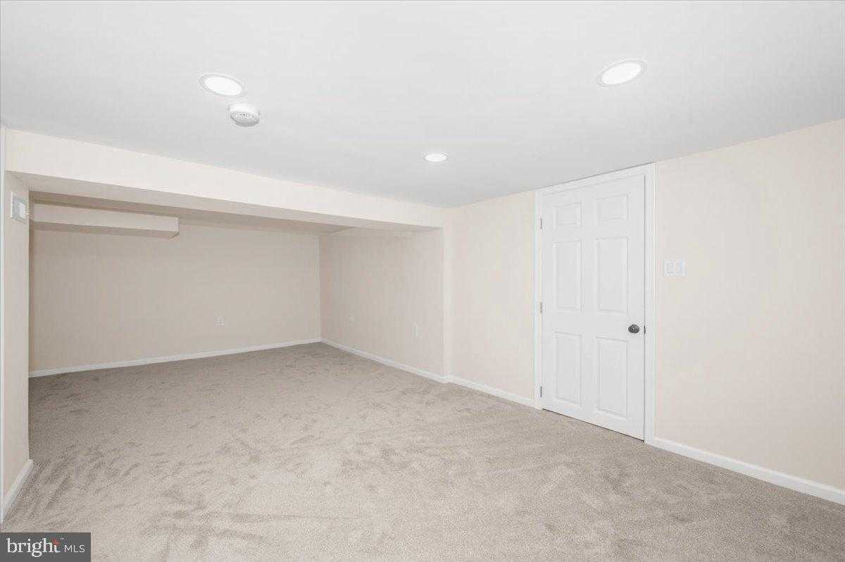 9932 Kelly Rd photo 63