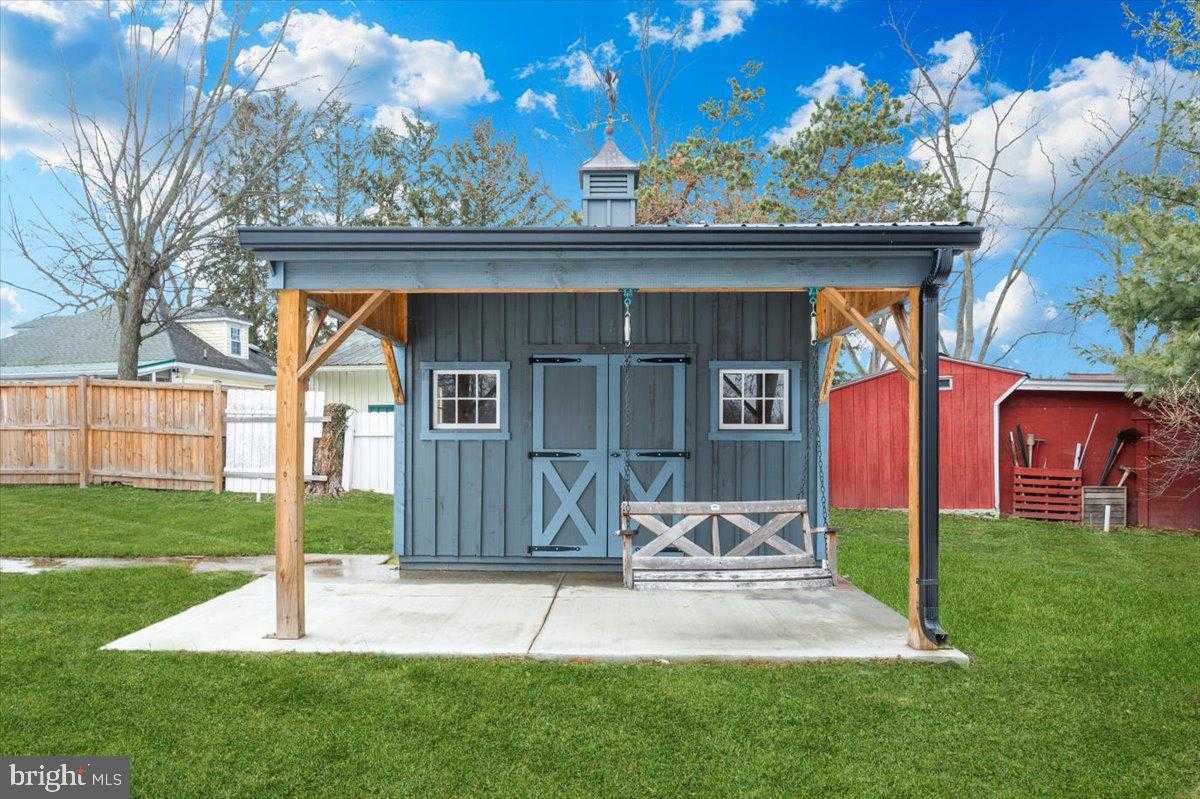 9932 Kelly Rd photo 9