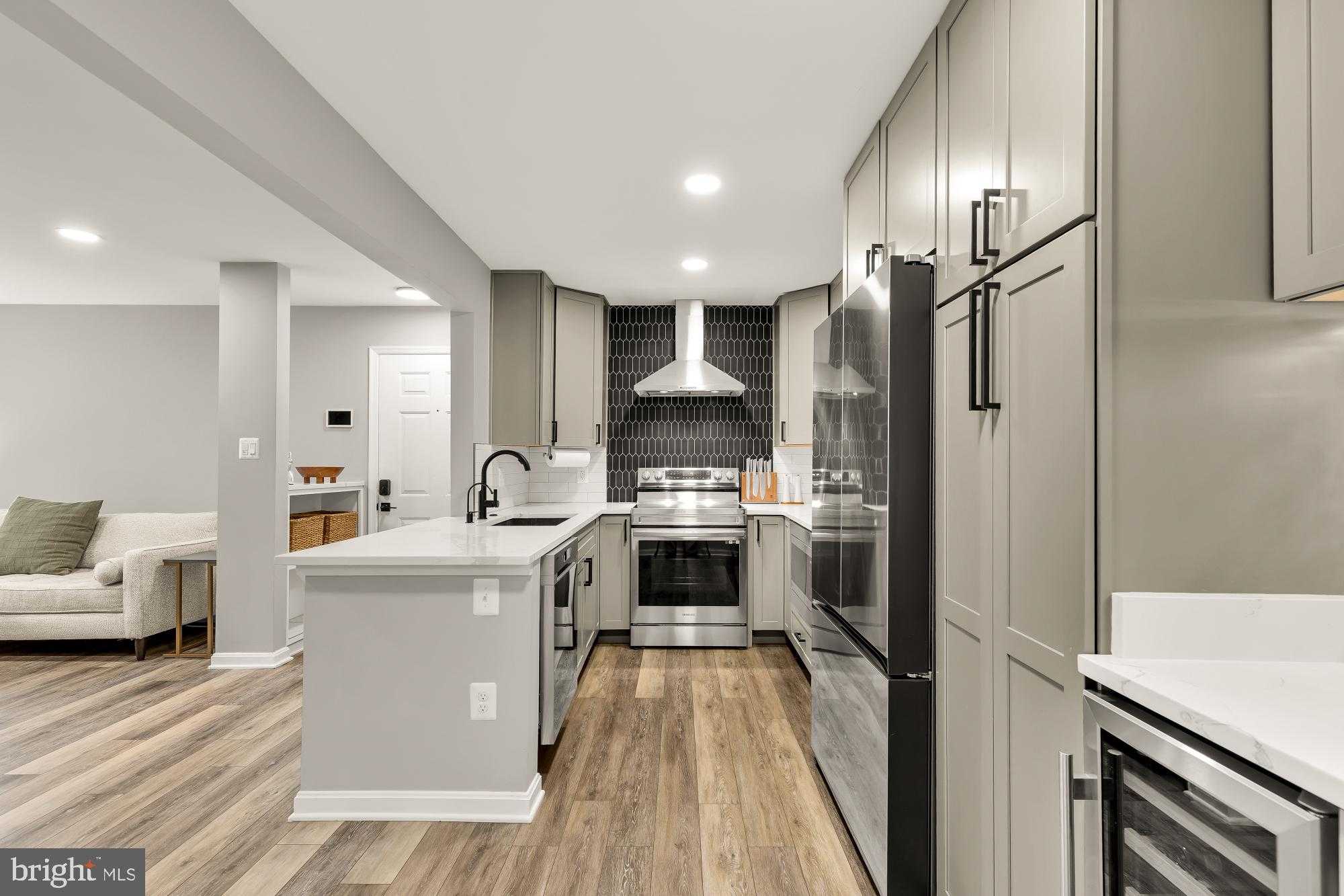 2221 Lovedale Ln # 202b photo 10