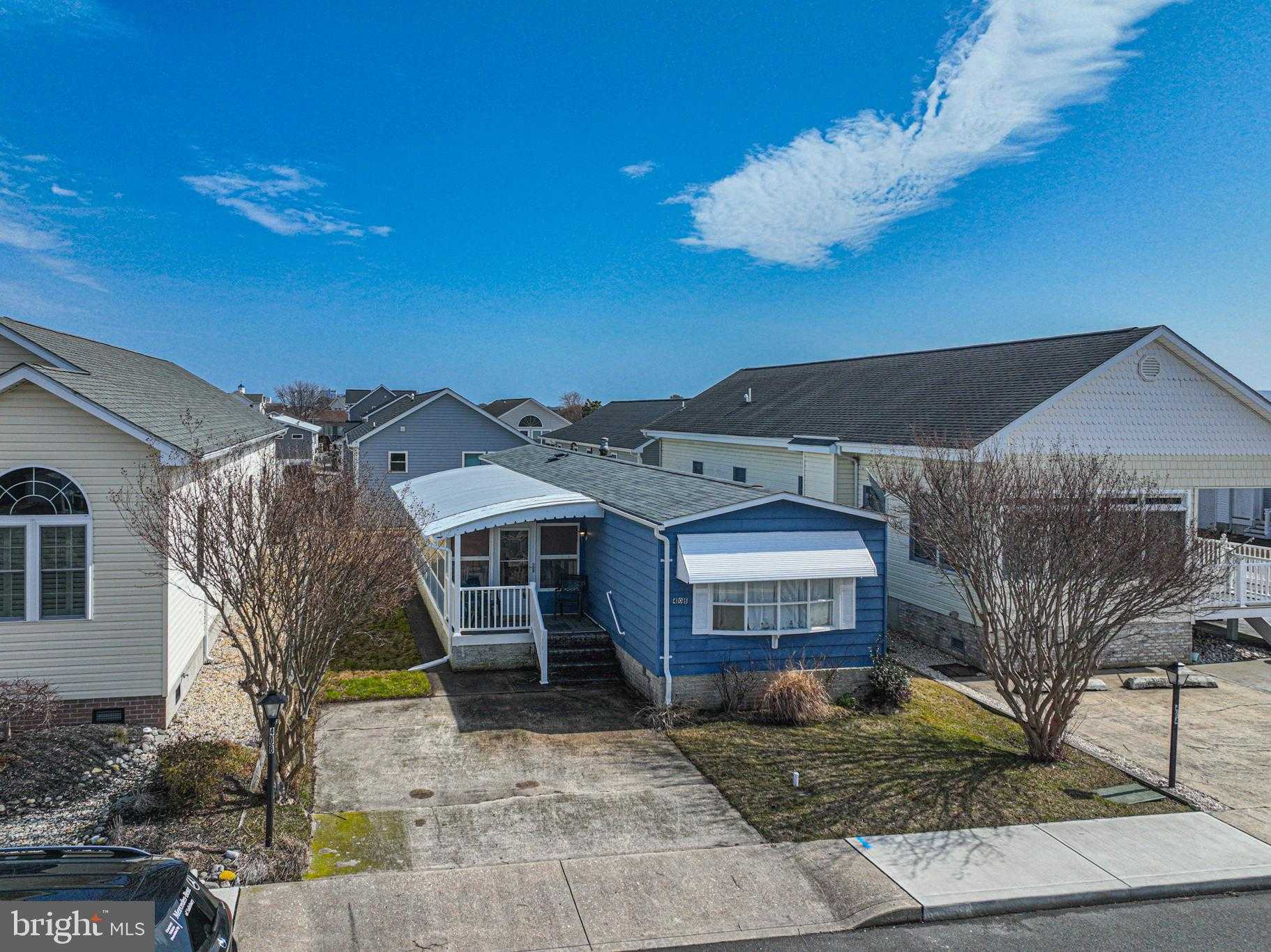 406 Nautical Ln photo 32