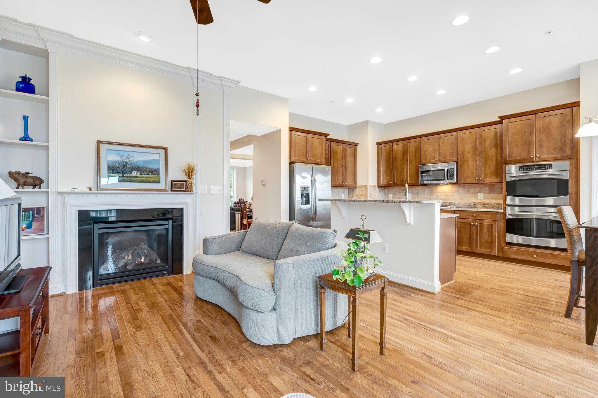 3534 Goddard Way photo 25