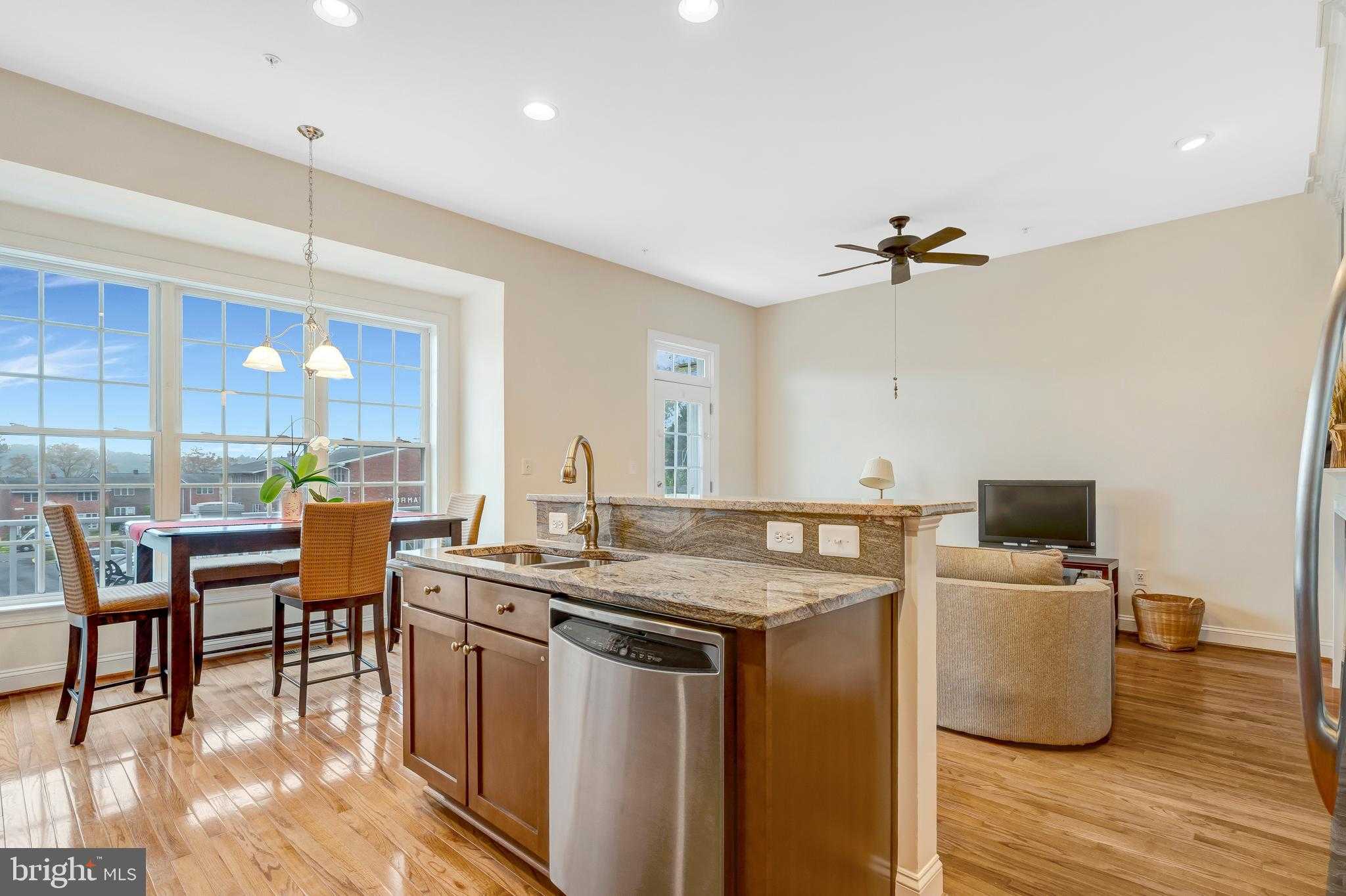 3534 Goddard Way photo 31