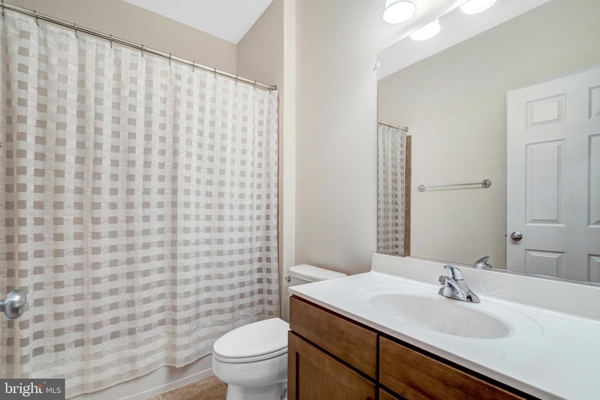 3534 Goddard Way photo 46