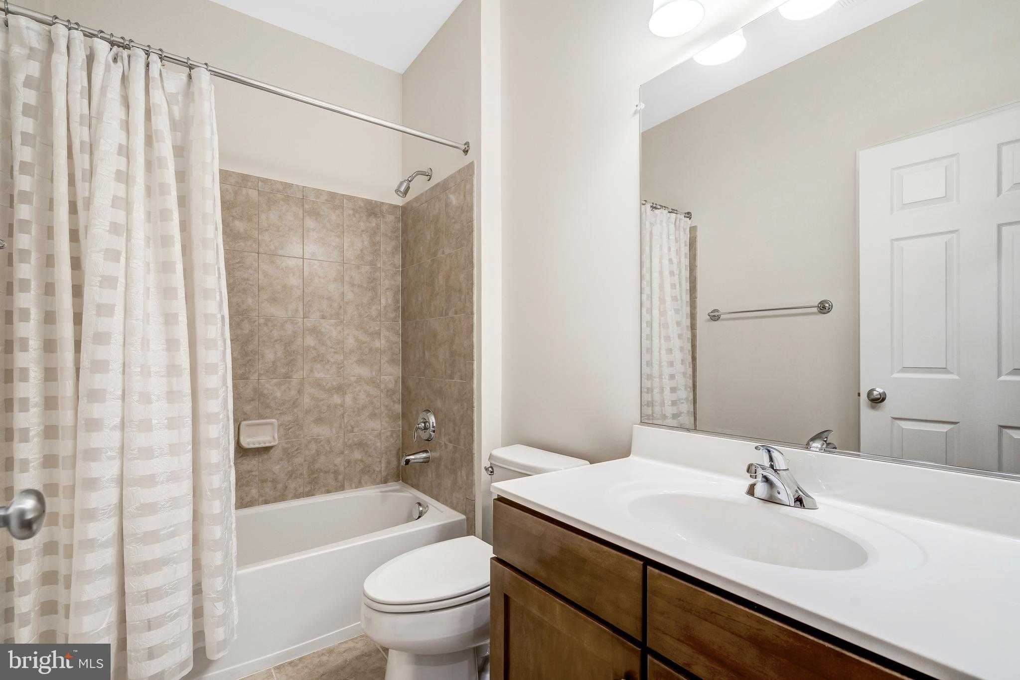 3534 Goddard Way photo 47