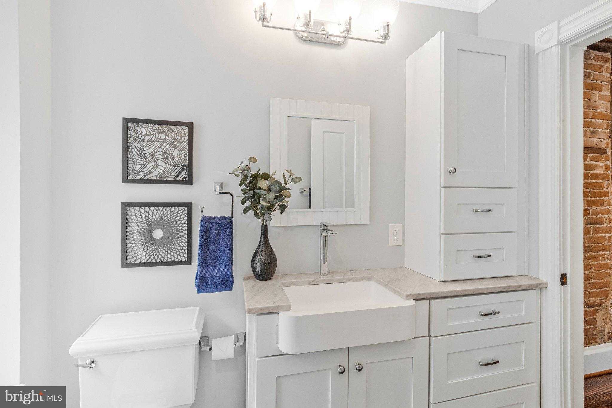 226 N Saint Asaph St photo 48