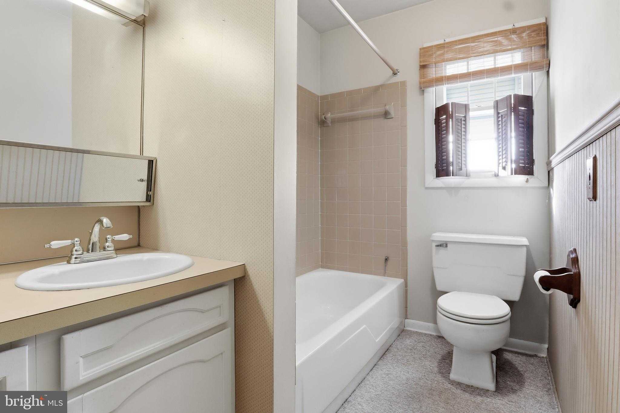 5200 Harmony Grove Rd photo 14