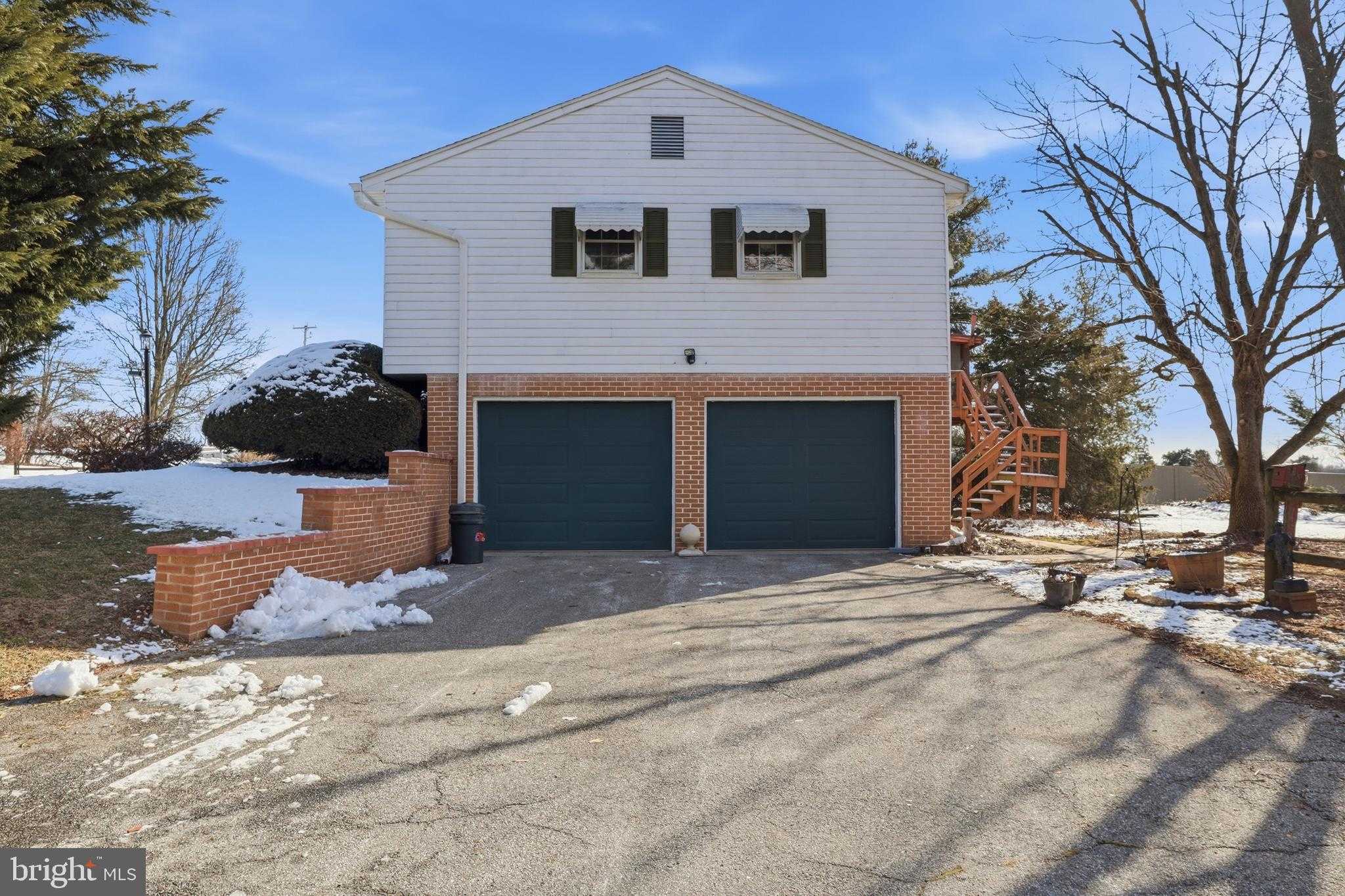 5200 Harmony Grove Rd photo 4