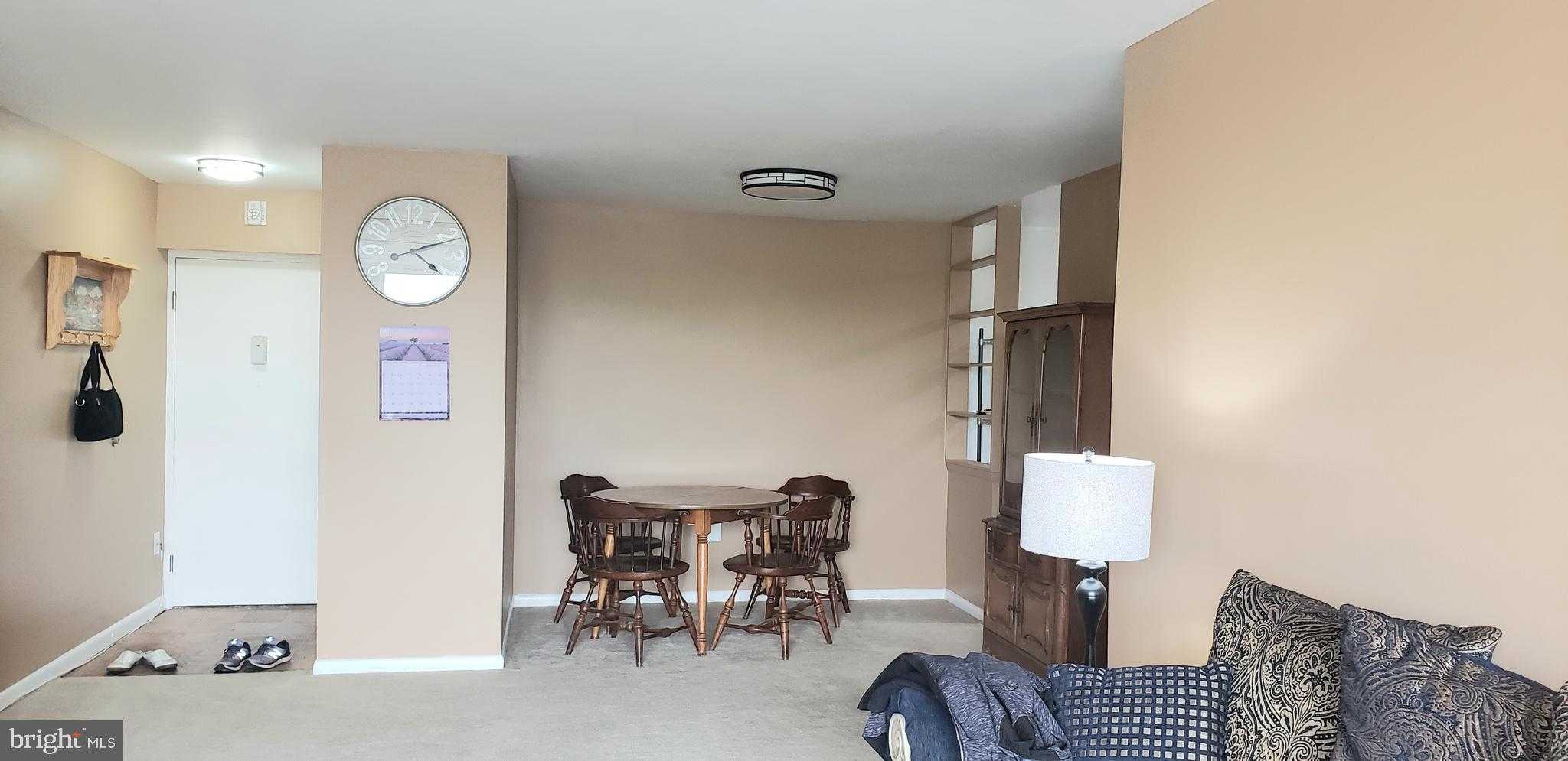 130 Slade Ave Apt 325 photo 8