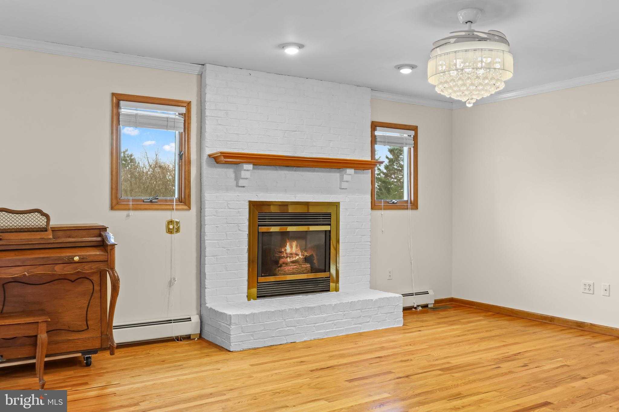 4950 Harvey Rd photo 5