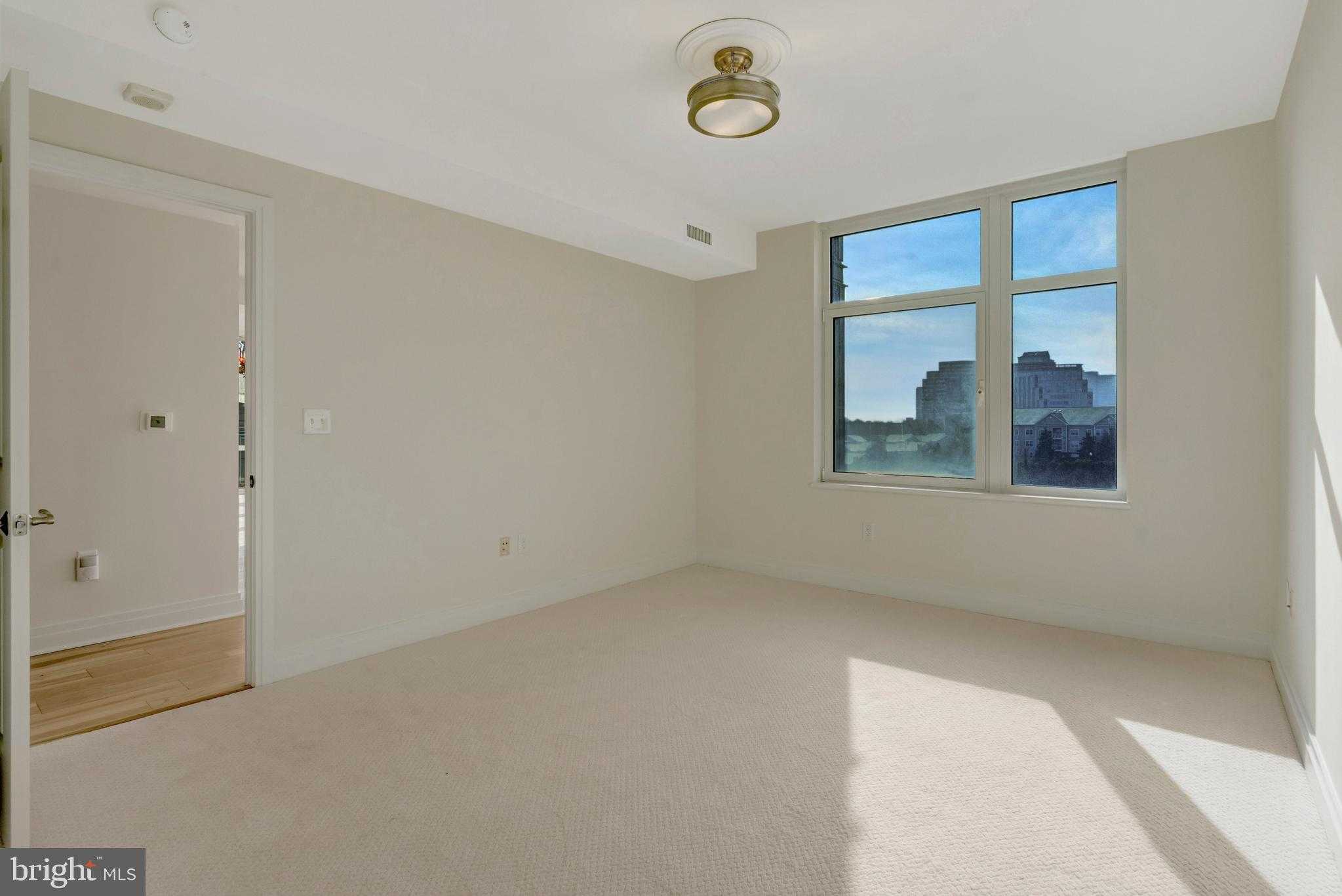 8220 Crestwood Heights Dr Apt 812 photo 30