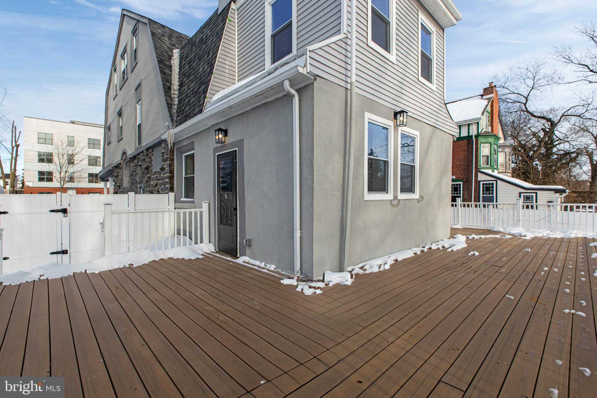 5136 Wayne Ave photo 36