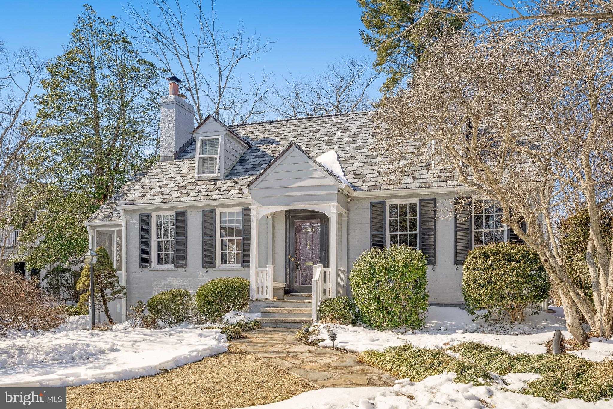 3916 Military Rd photo 3