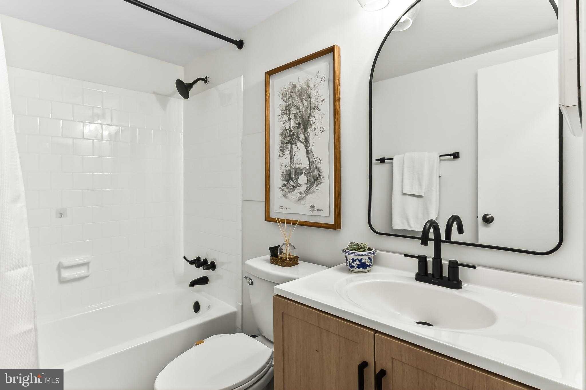 3100 S Manchester St Apt T16 photo 33