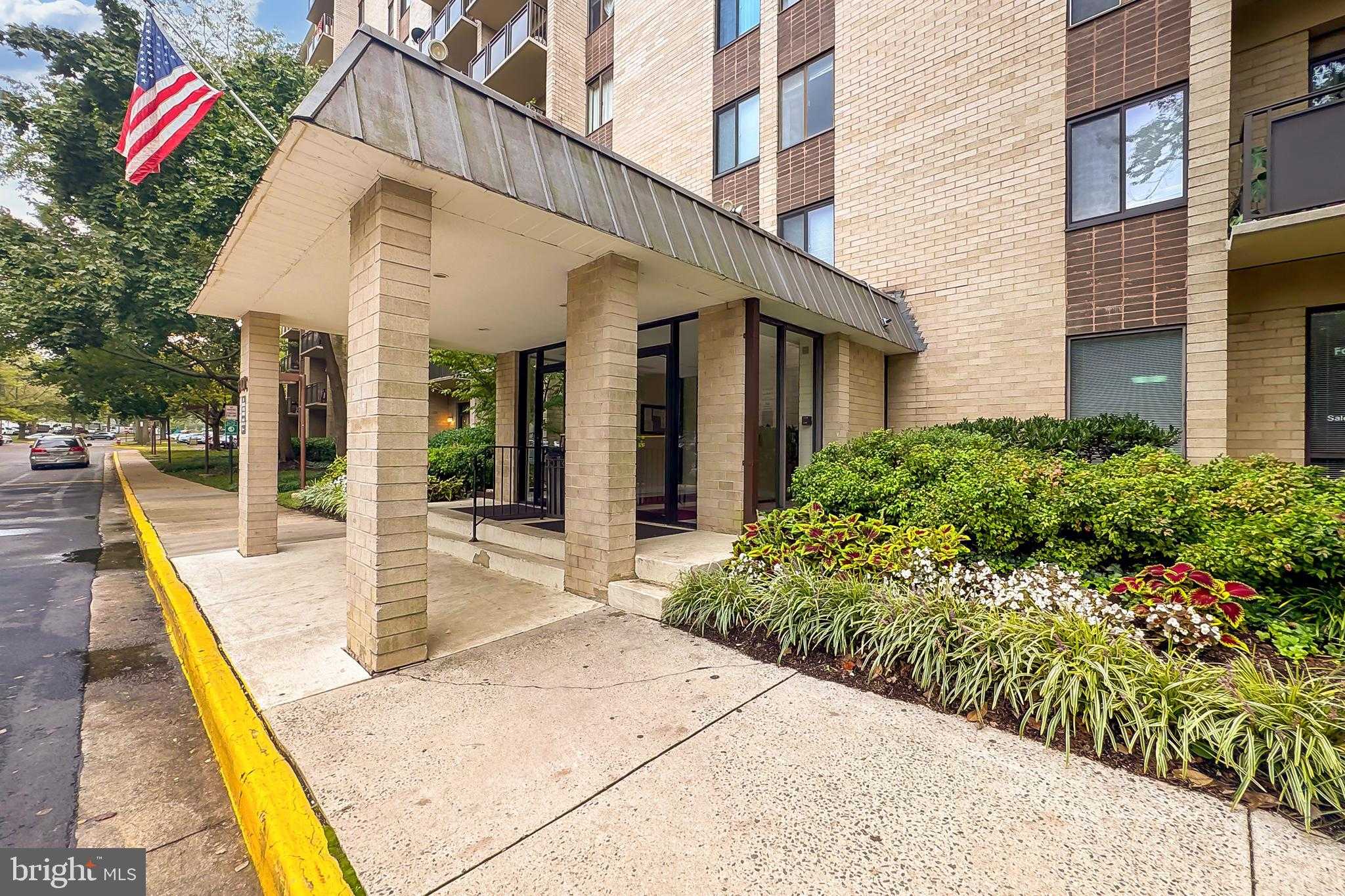 3100 S Manchester St Apt T16 photo 41