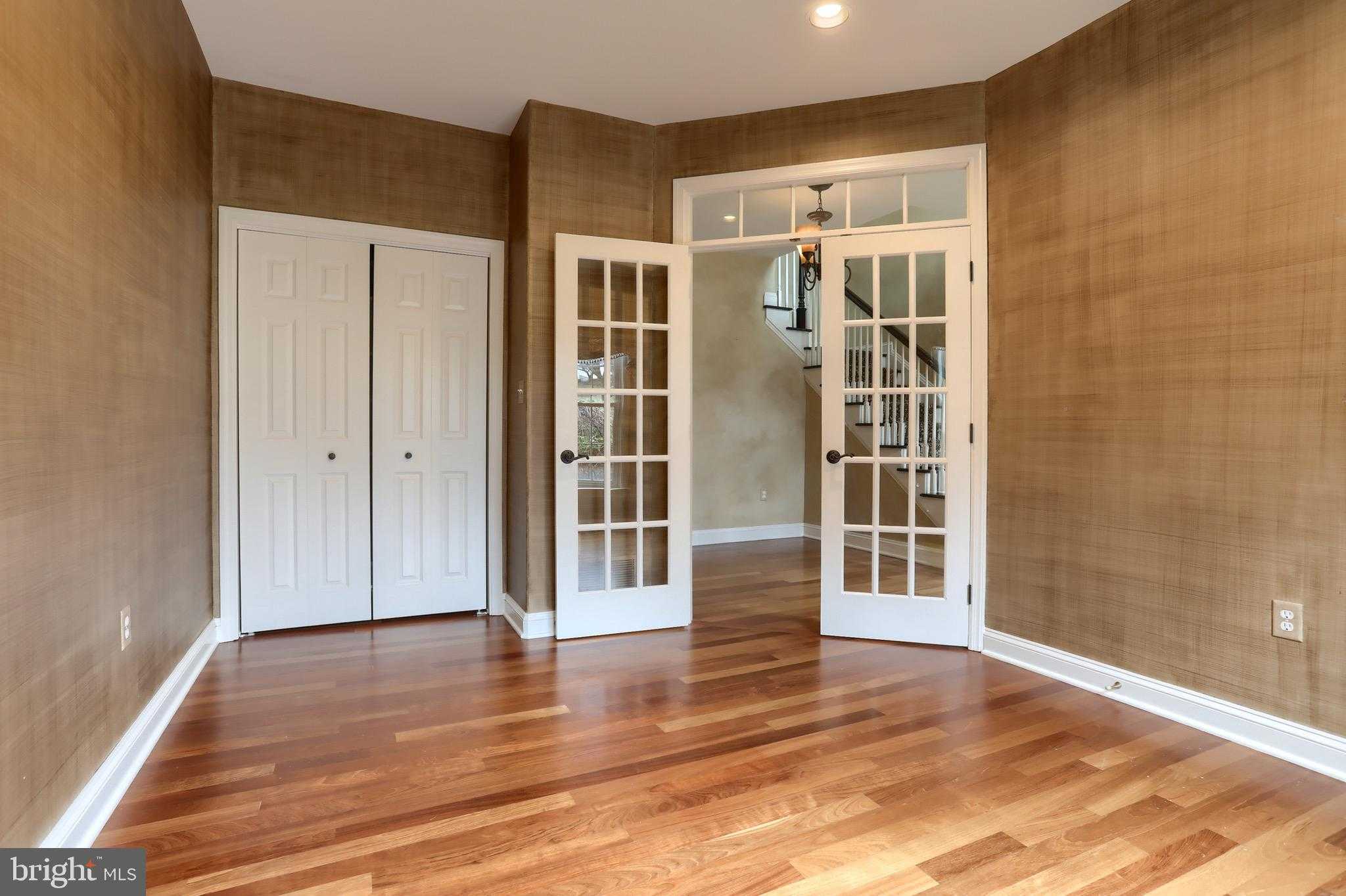 1150 Jill Dr photo 10