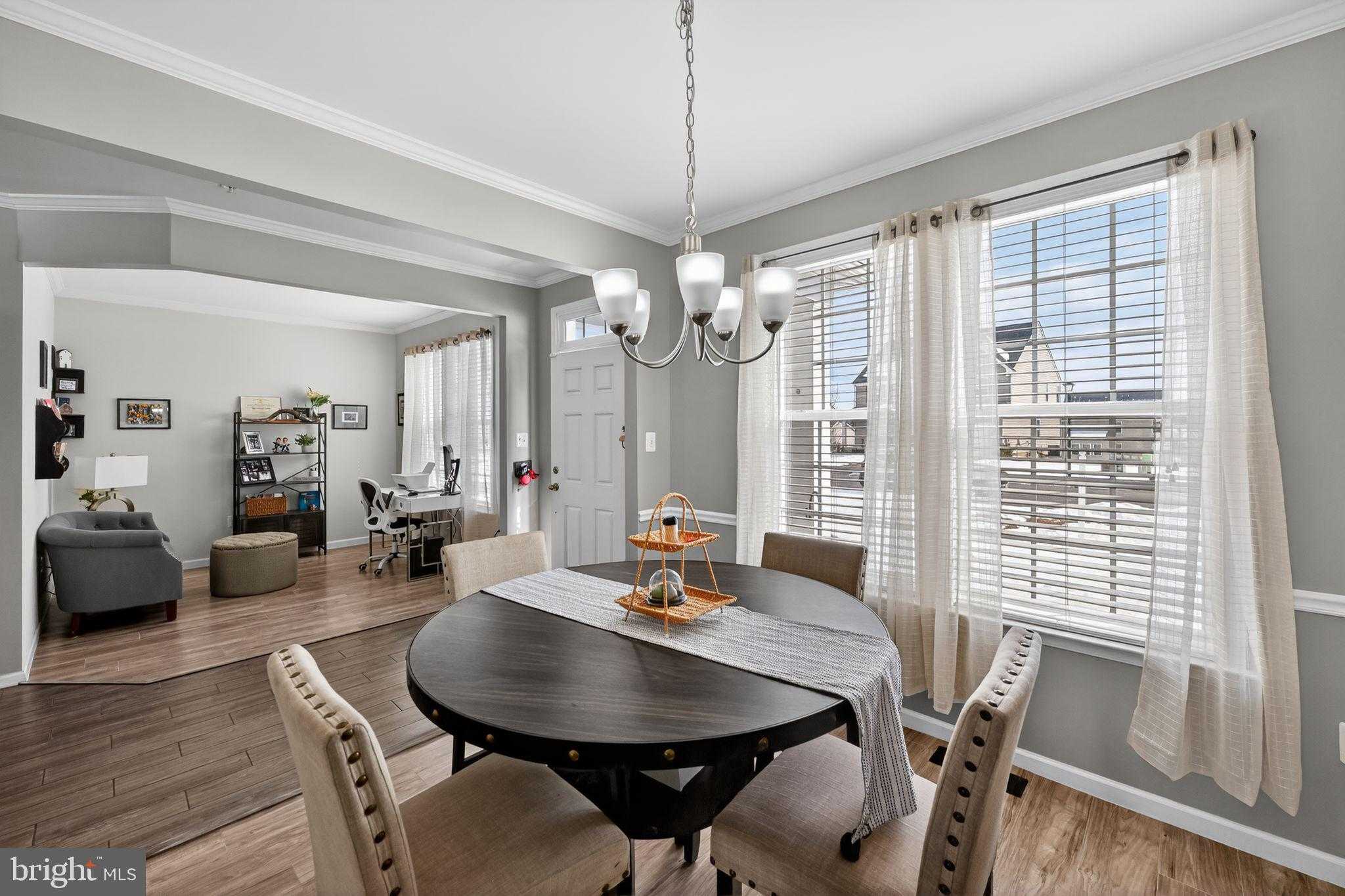 9328 Cambeltown Dr photo 2